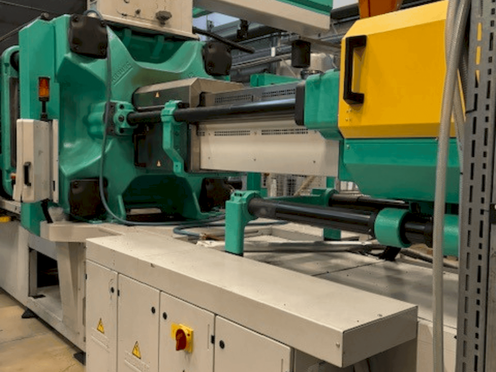 Mašīnas Arburg Allrounder 920S 5000-3200  pretskats