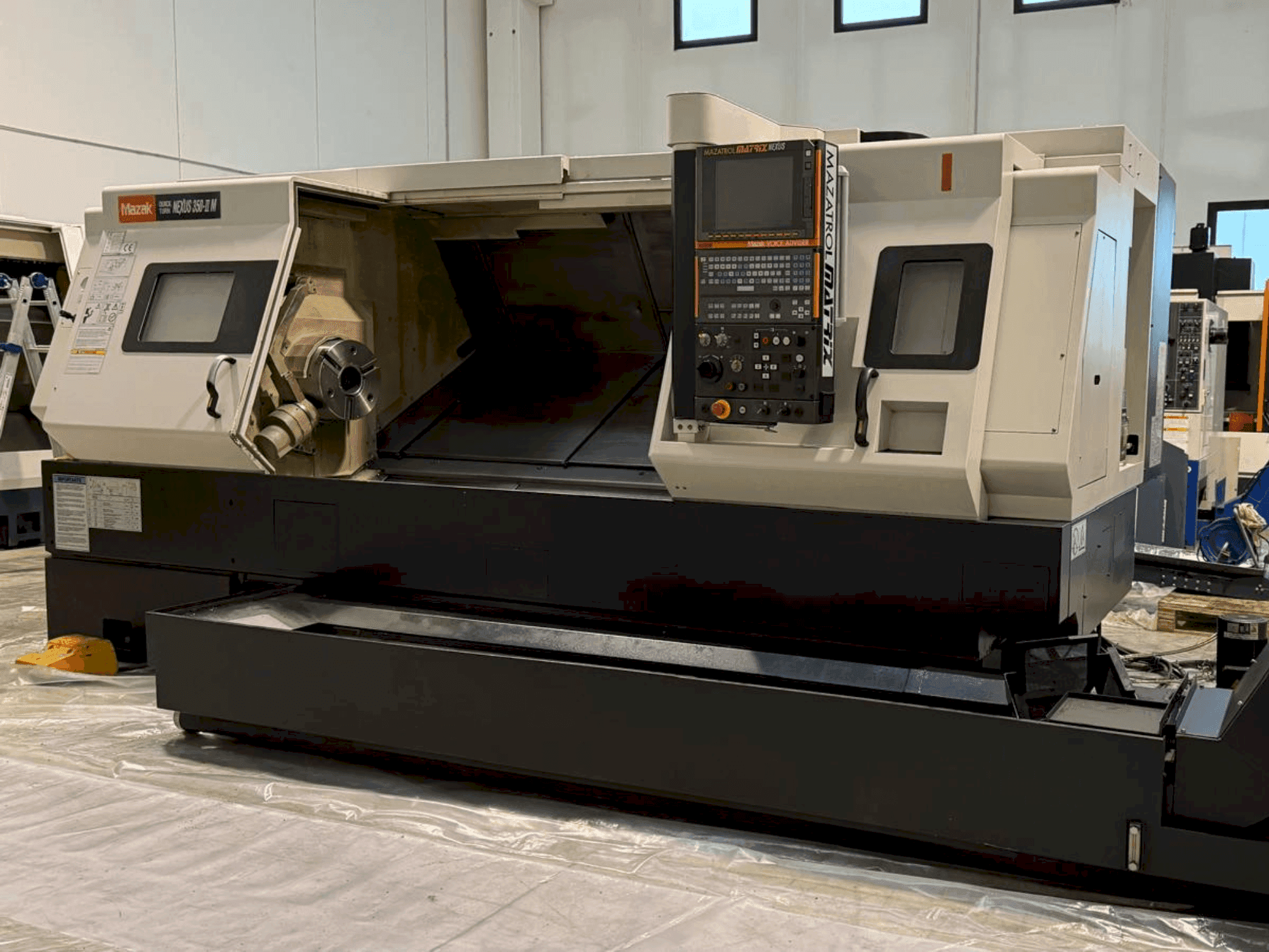 Mašīnas Mazak QT Nexus 350 II M  pretskats