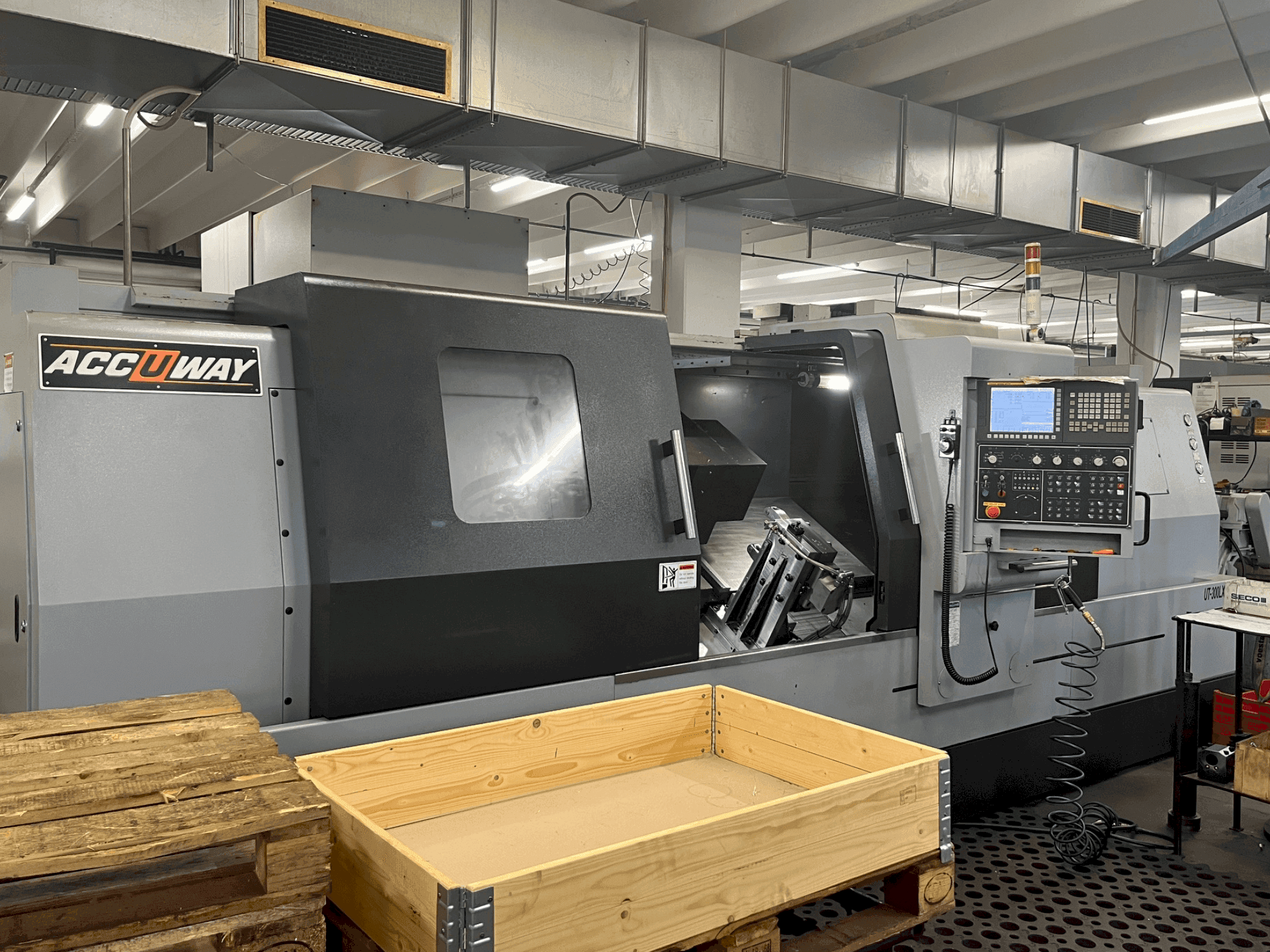 Mašīnas ACCUWAY UT-300LX2M  pretskats