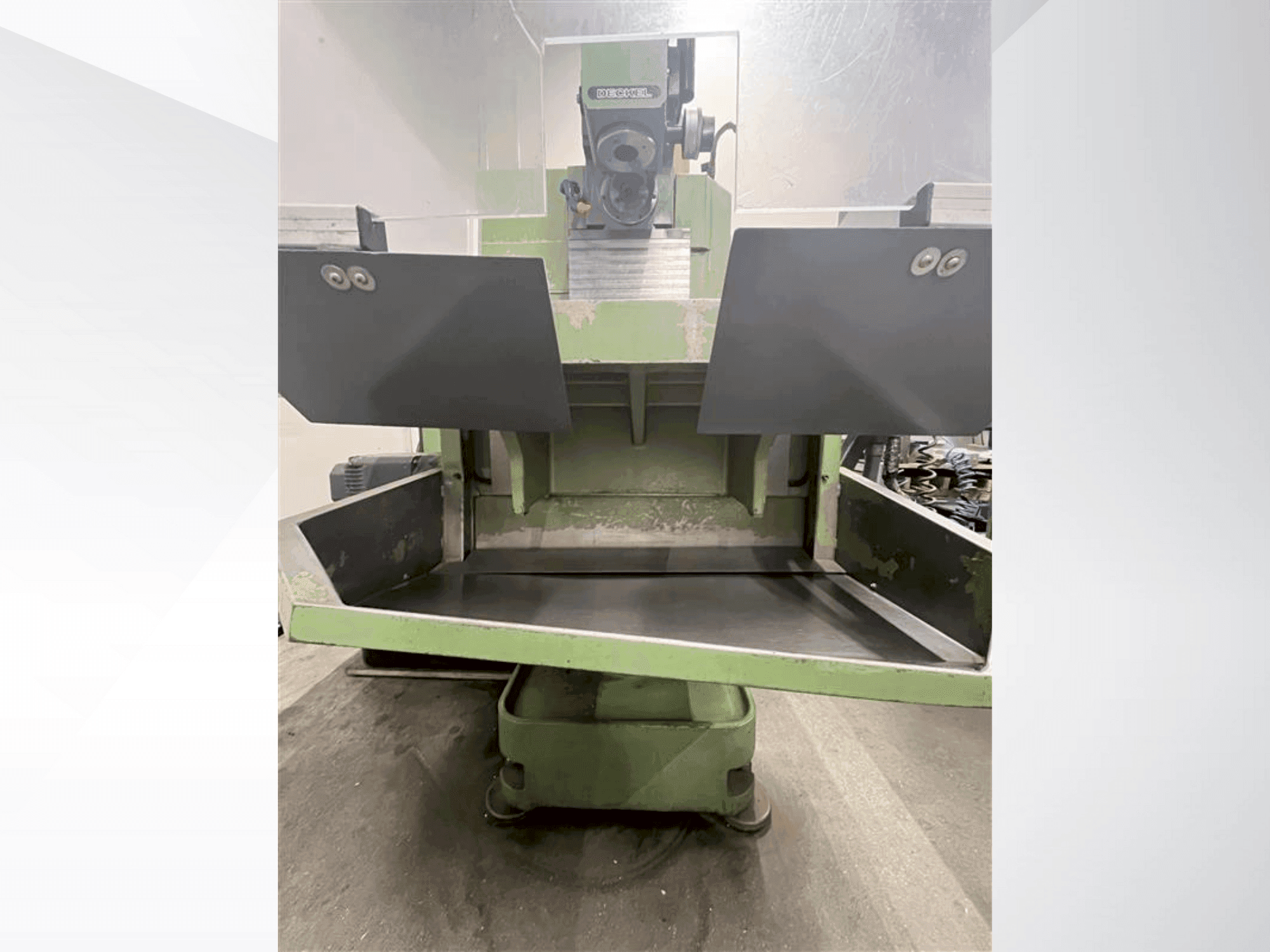 Mašīnas DECKEL FP2A  pretskats