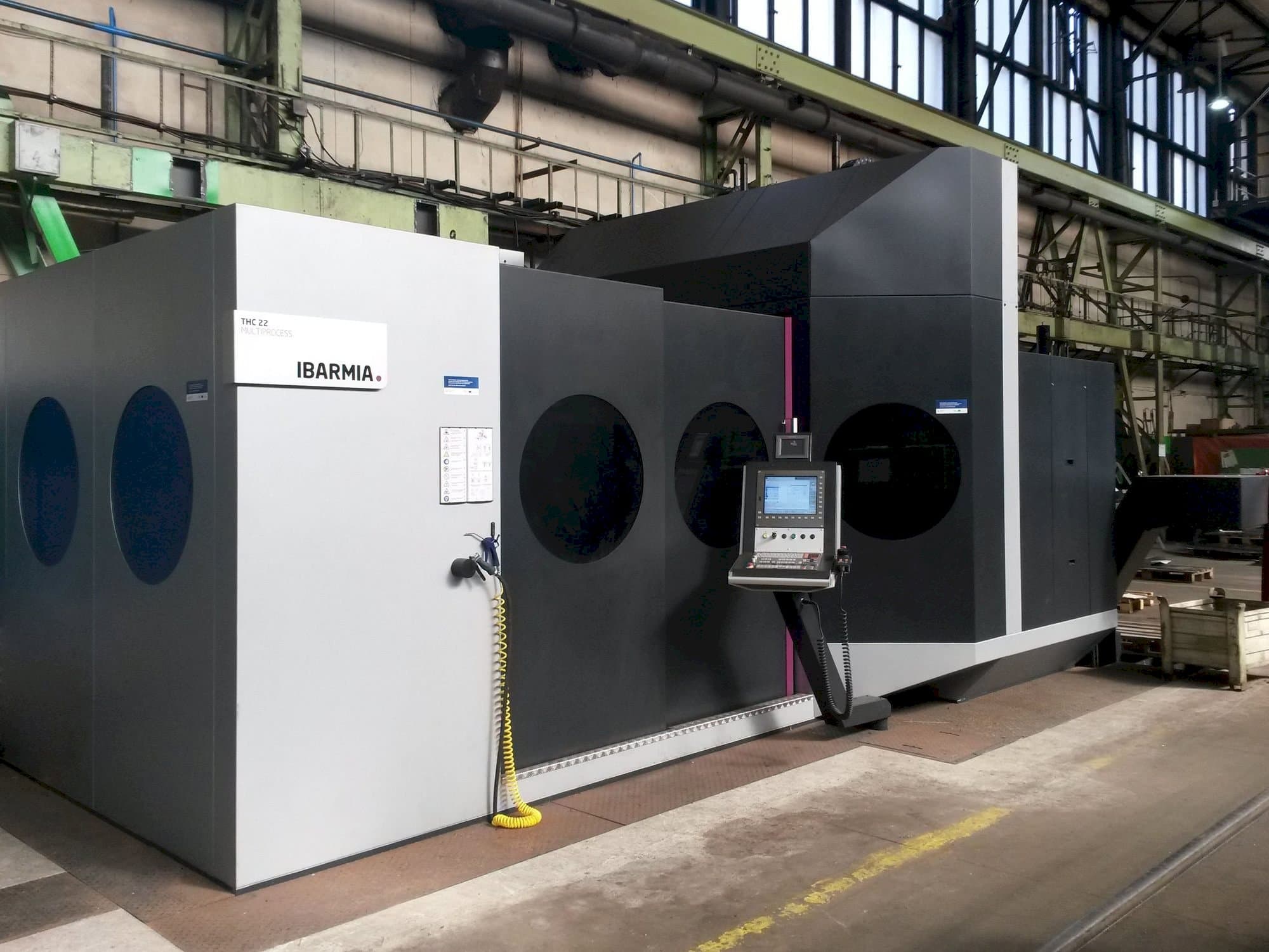 Mašīnas IBARMIA THC 22 MULTIPROCESS  pretskats
