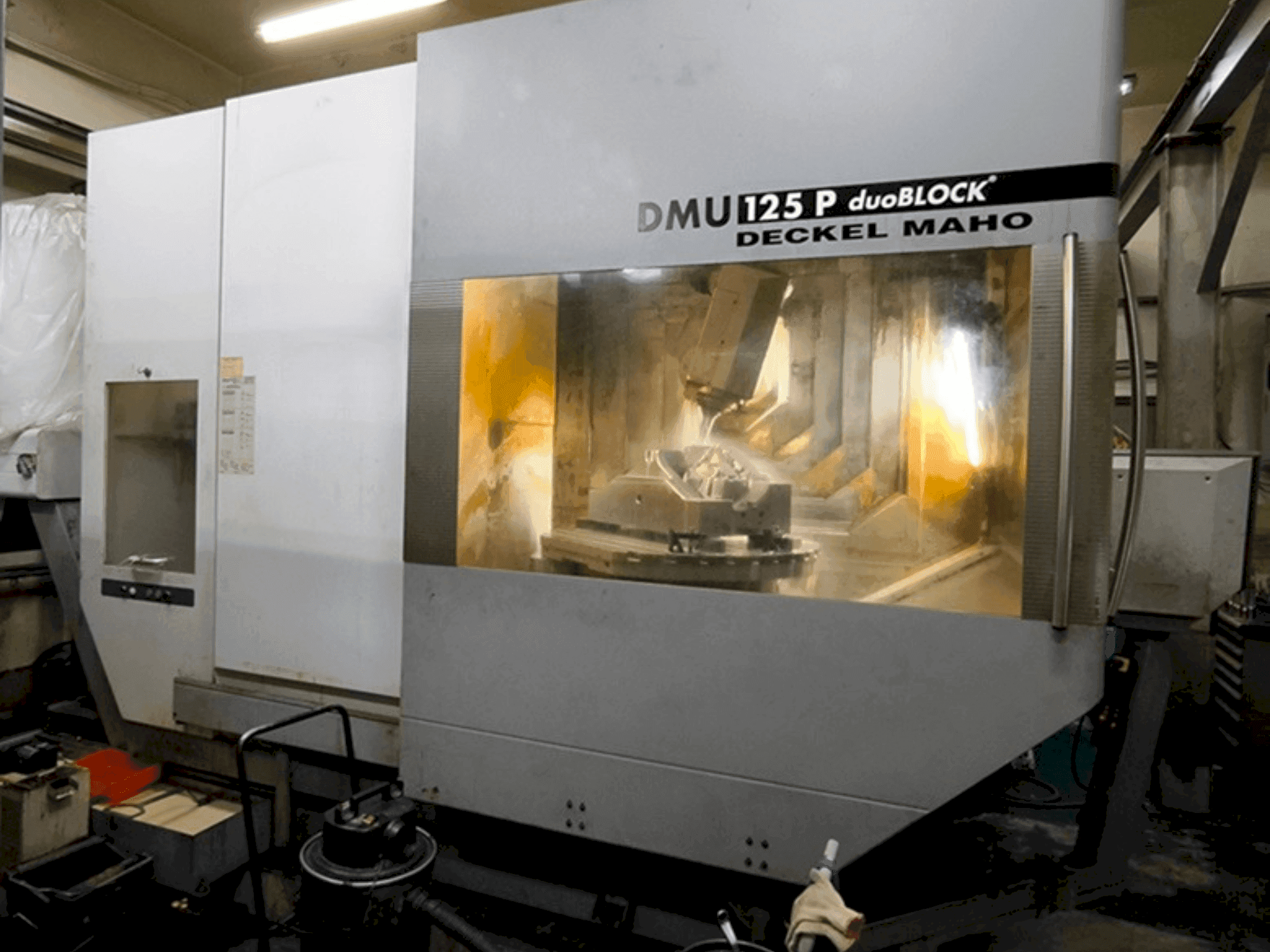 Mašīnas DECKEL MAHO DMU 125 P duoBLOCK  pretskats