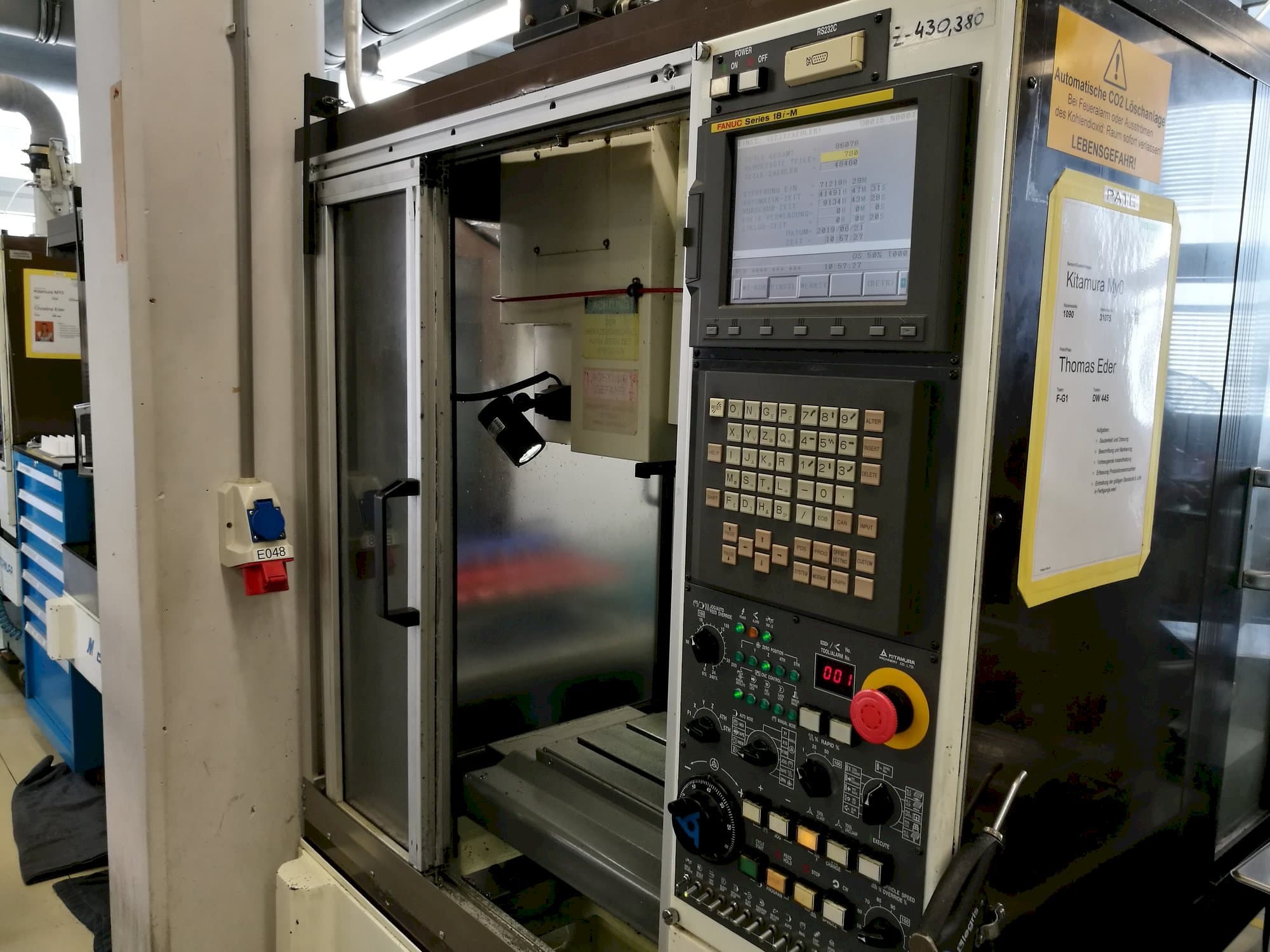 Mašīnas Kitamura Mycenter-0  pretskats