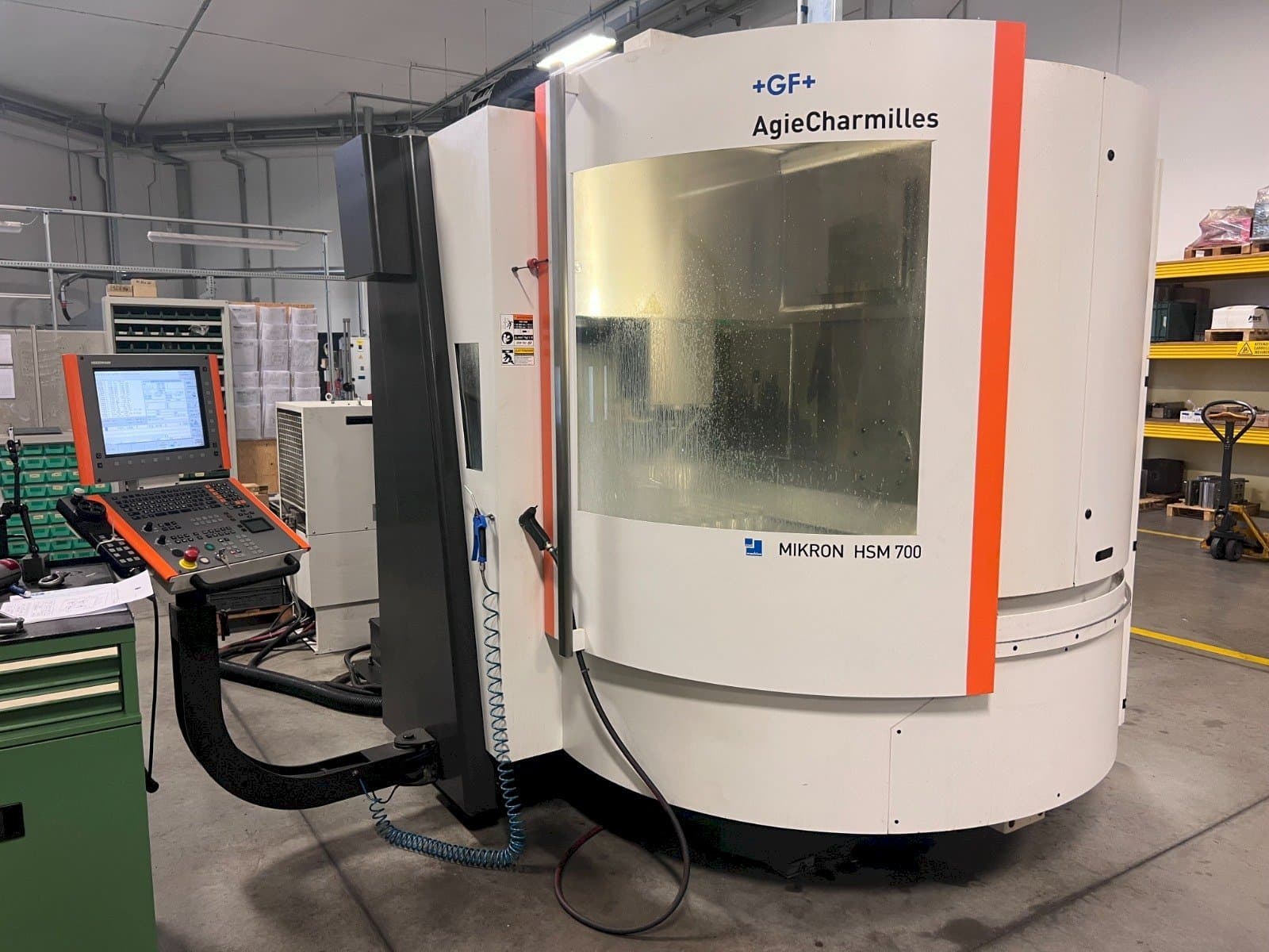 Mašīnas AgieCharmilles MIKRON HSM 700  pretskats