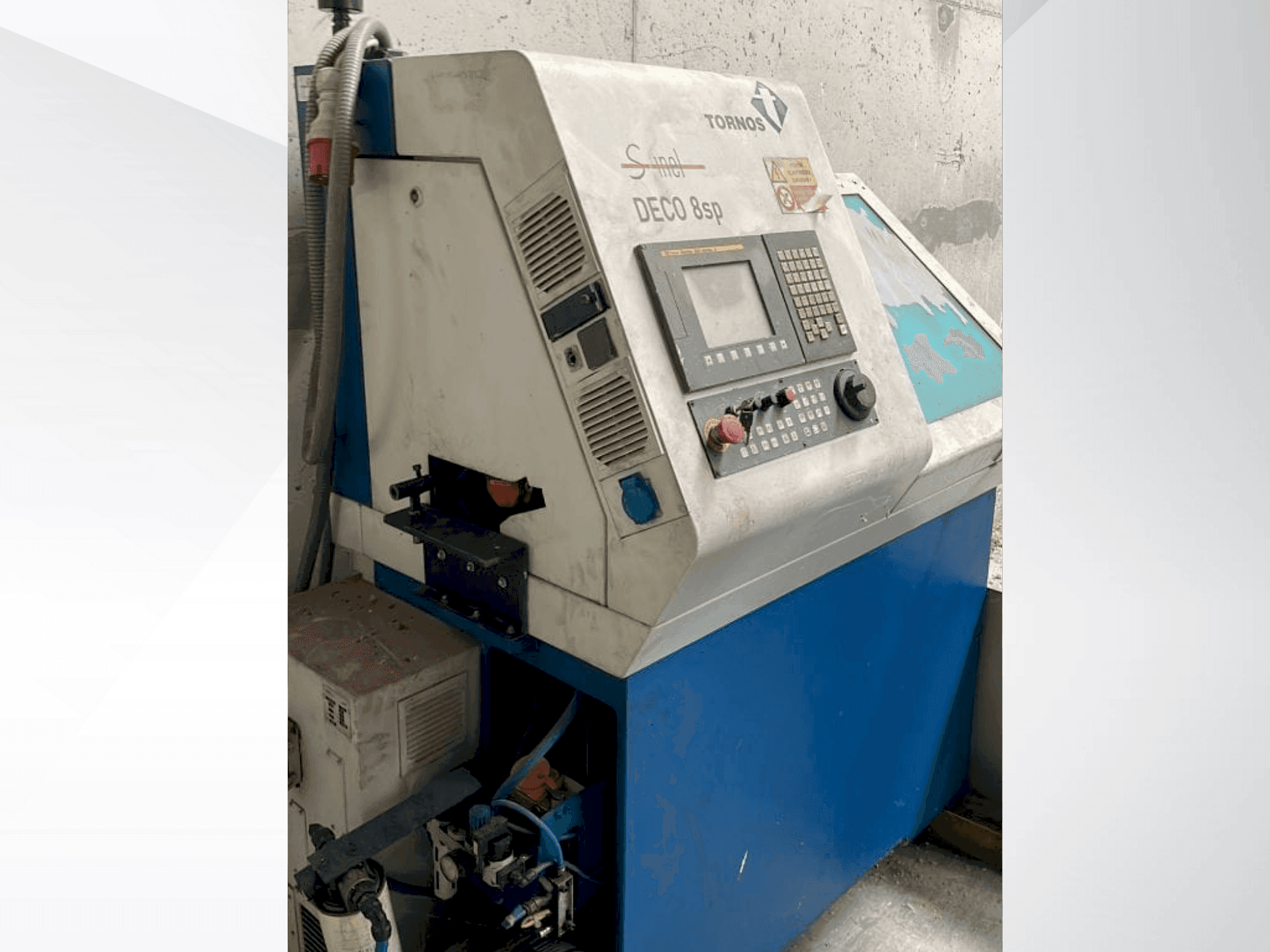 Mašīnas TORNOS DECO 8sp  pretskats