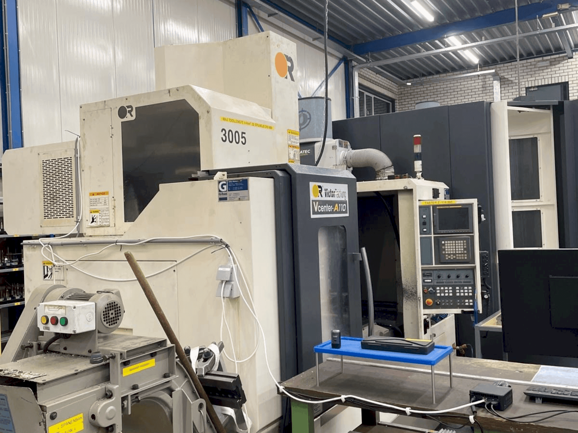 Mašīnas VICTOR TAICHUNG A110  pretskats