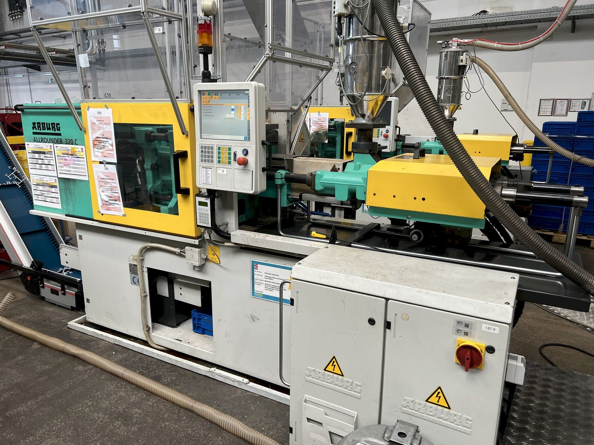 Mašīnas Arburg Allrounder 320C 500 - 170  pretskats