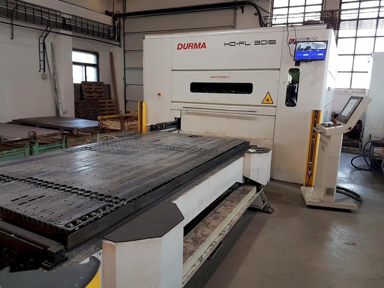 Mašīnas Durma HD-FL 3015 L  pretskats