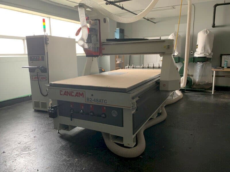 Mašīnas CanCam B2-48 ATC  pretskats