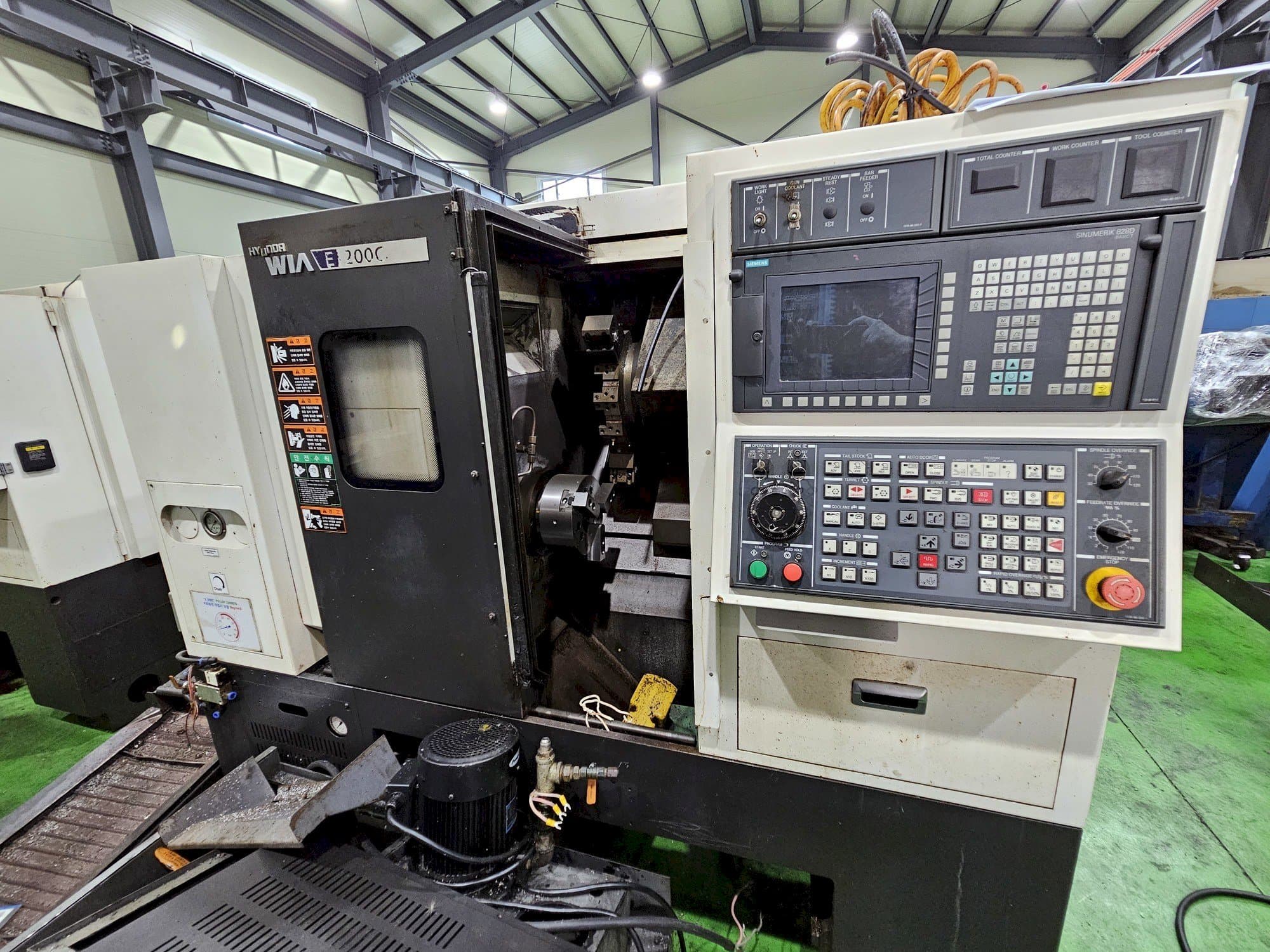 Mašīnas Hyundai Wia E200C  pretskats