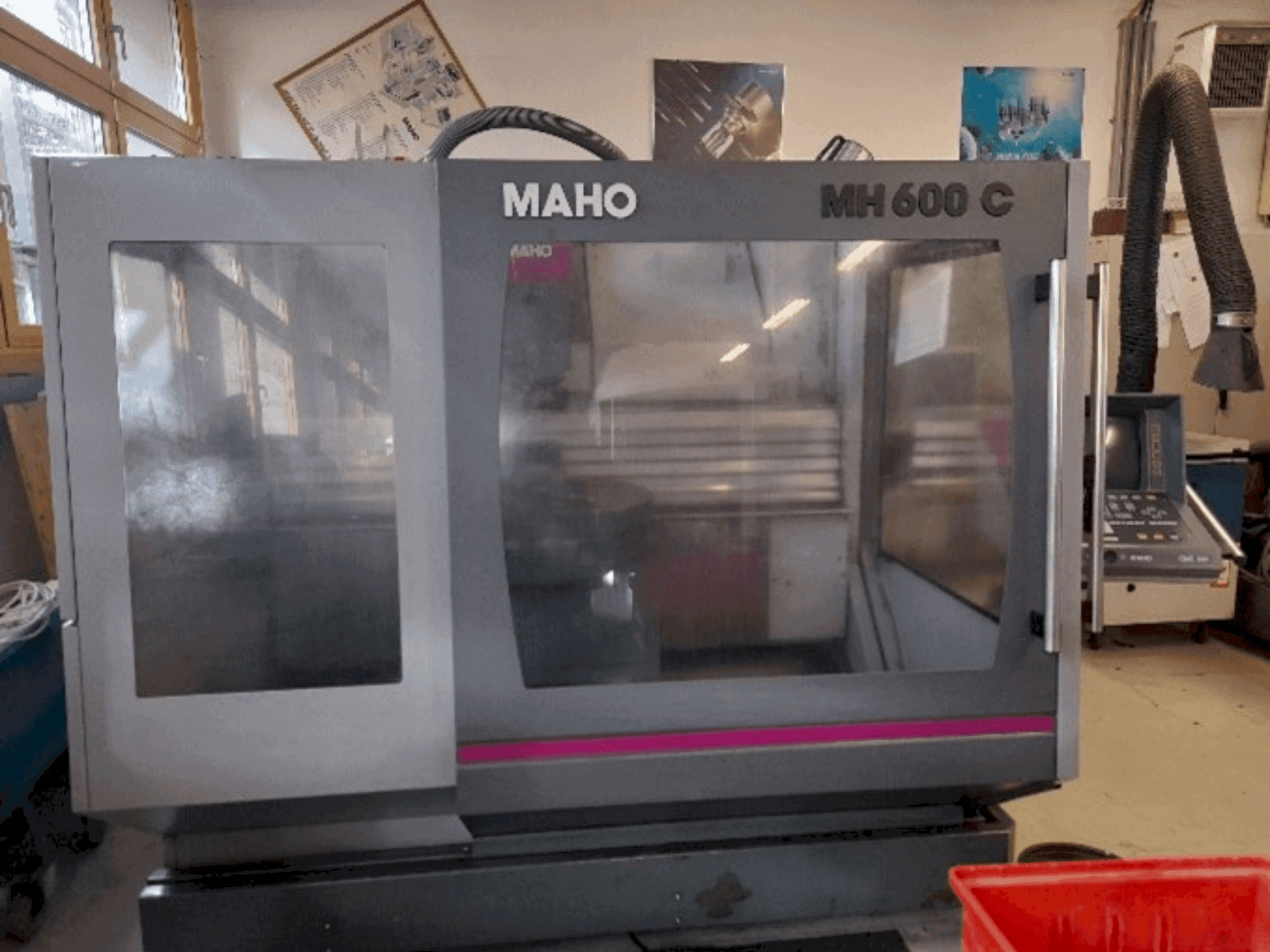 Mašīnas MAHO MH 600 C  pretskats