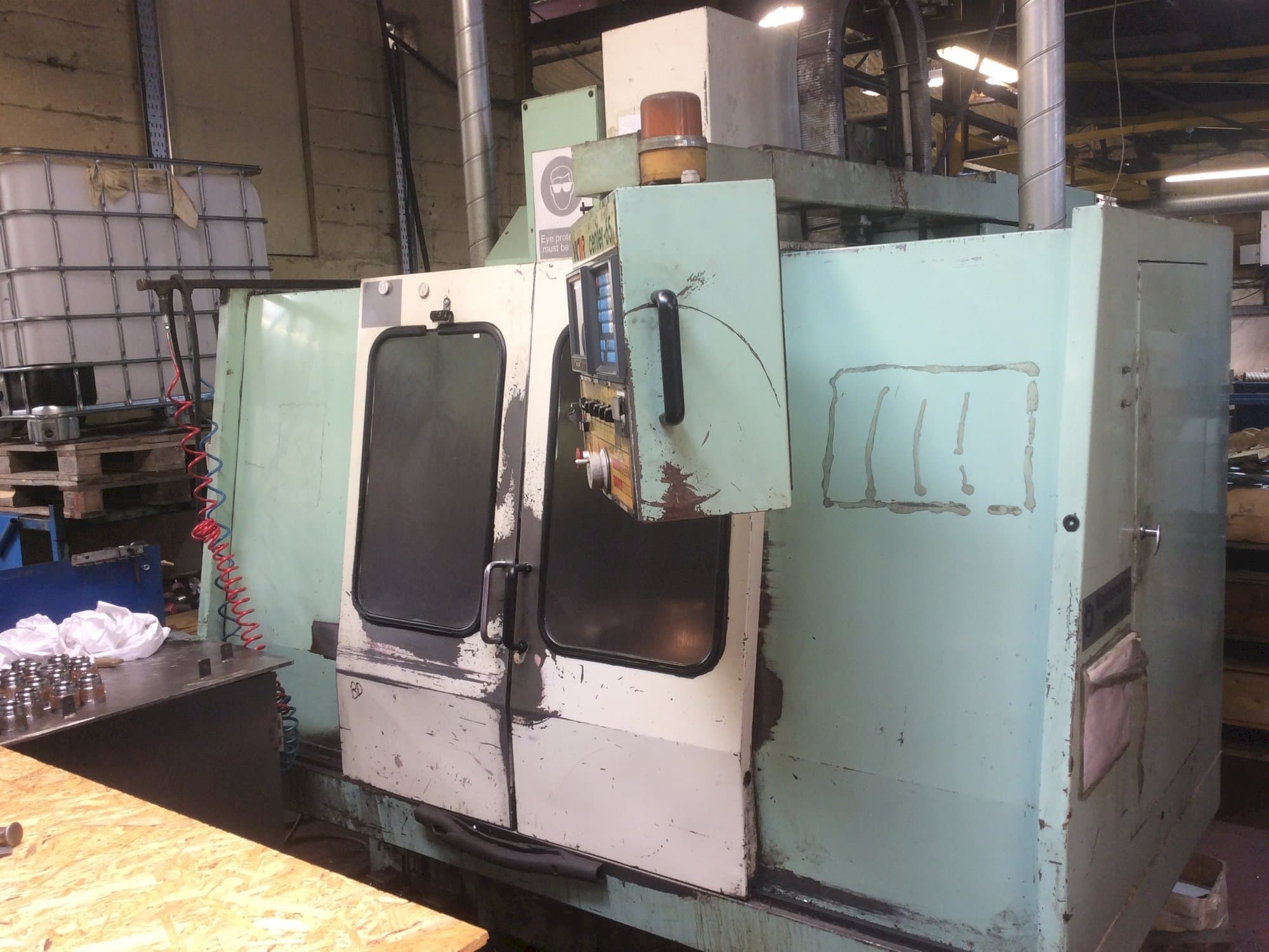 Mašīnas Victor V Center-65  pretskats