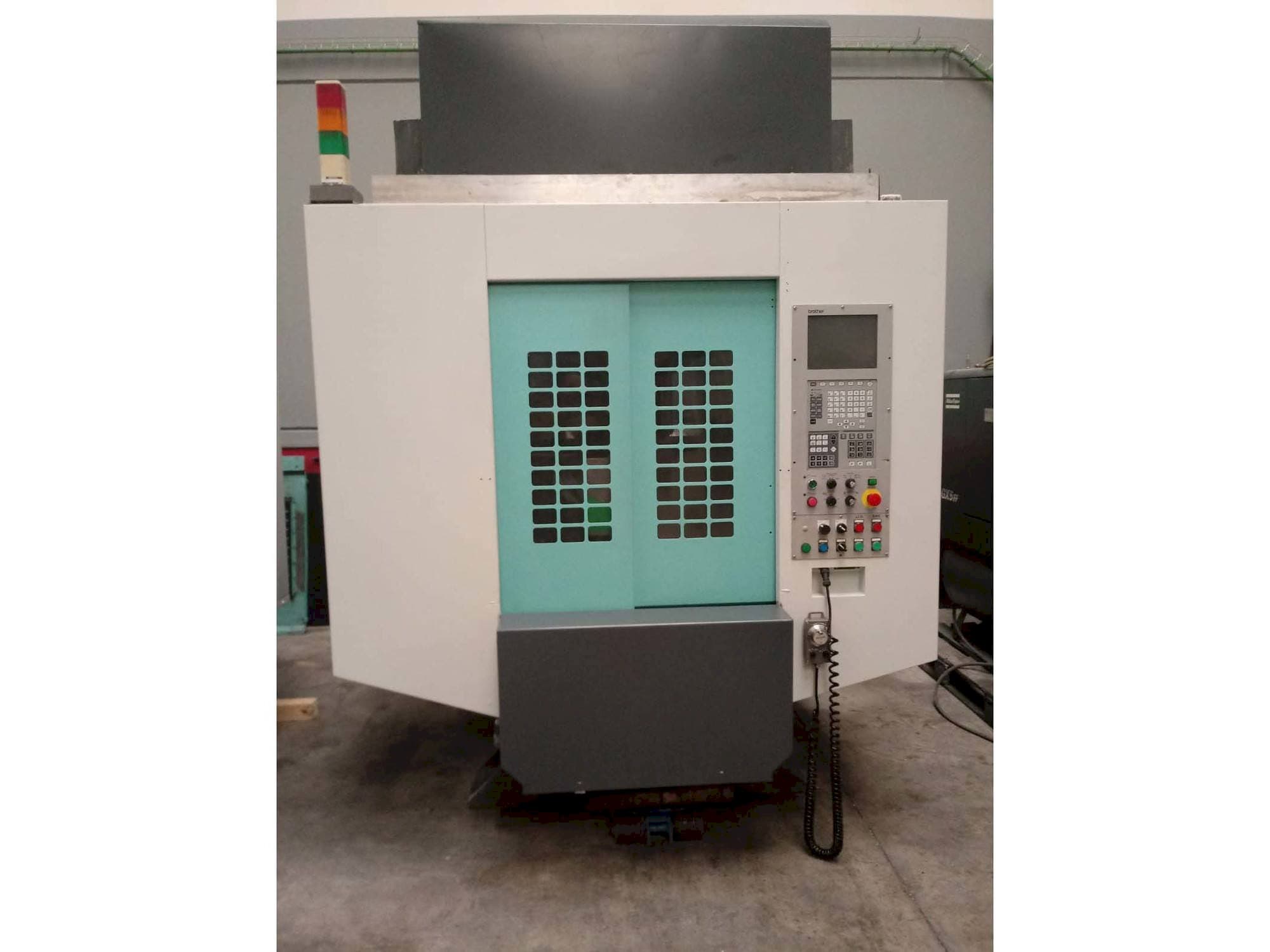 Mašīnas Brother TC-S2DN-O  pretskats