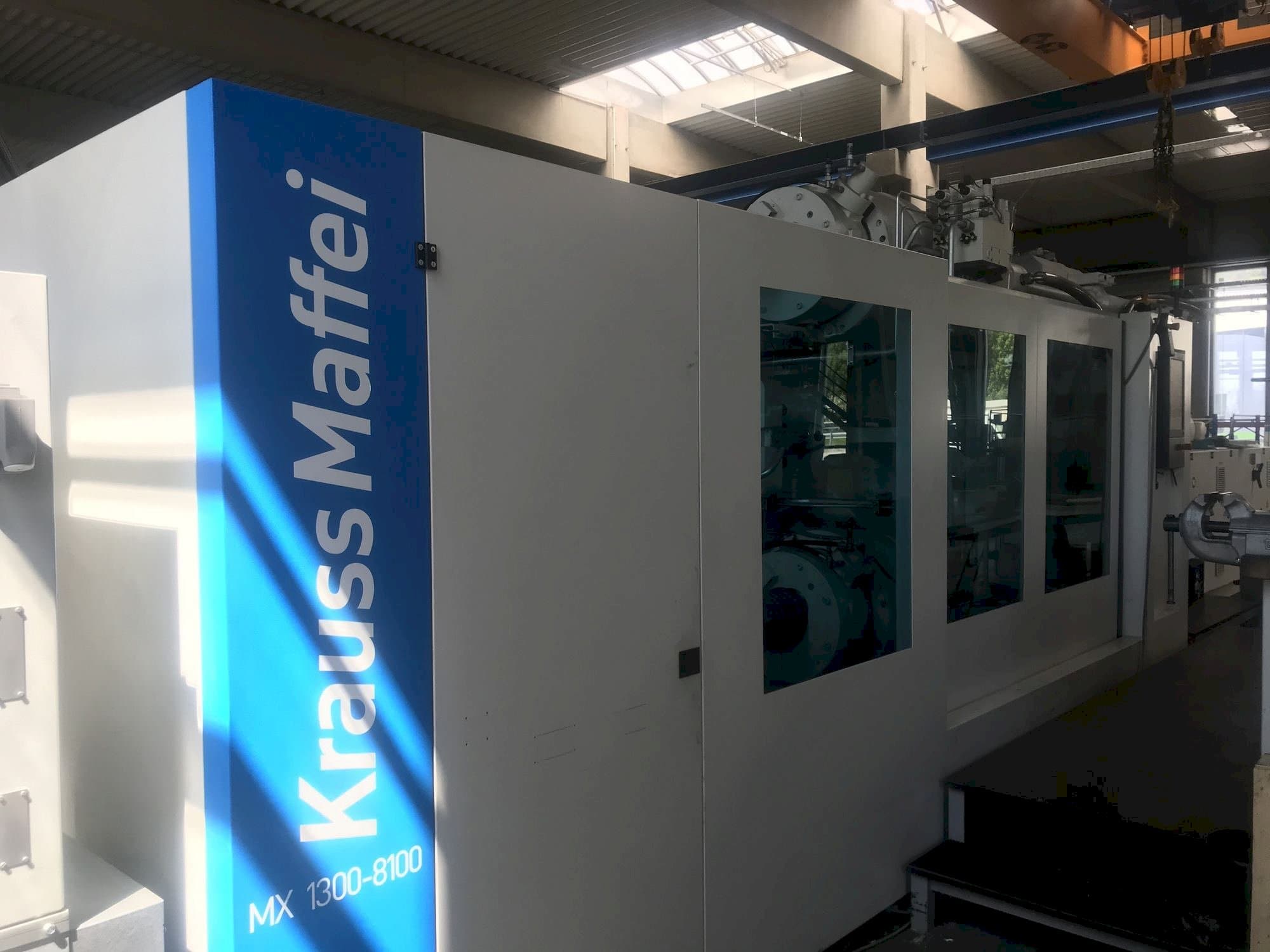 Mašīnas Krauss Maffei 1300-8100 MX  pretskats