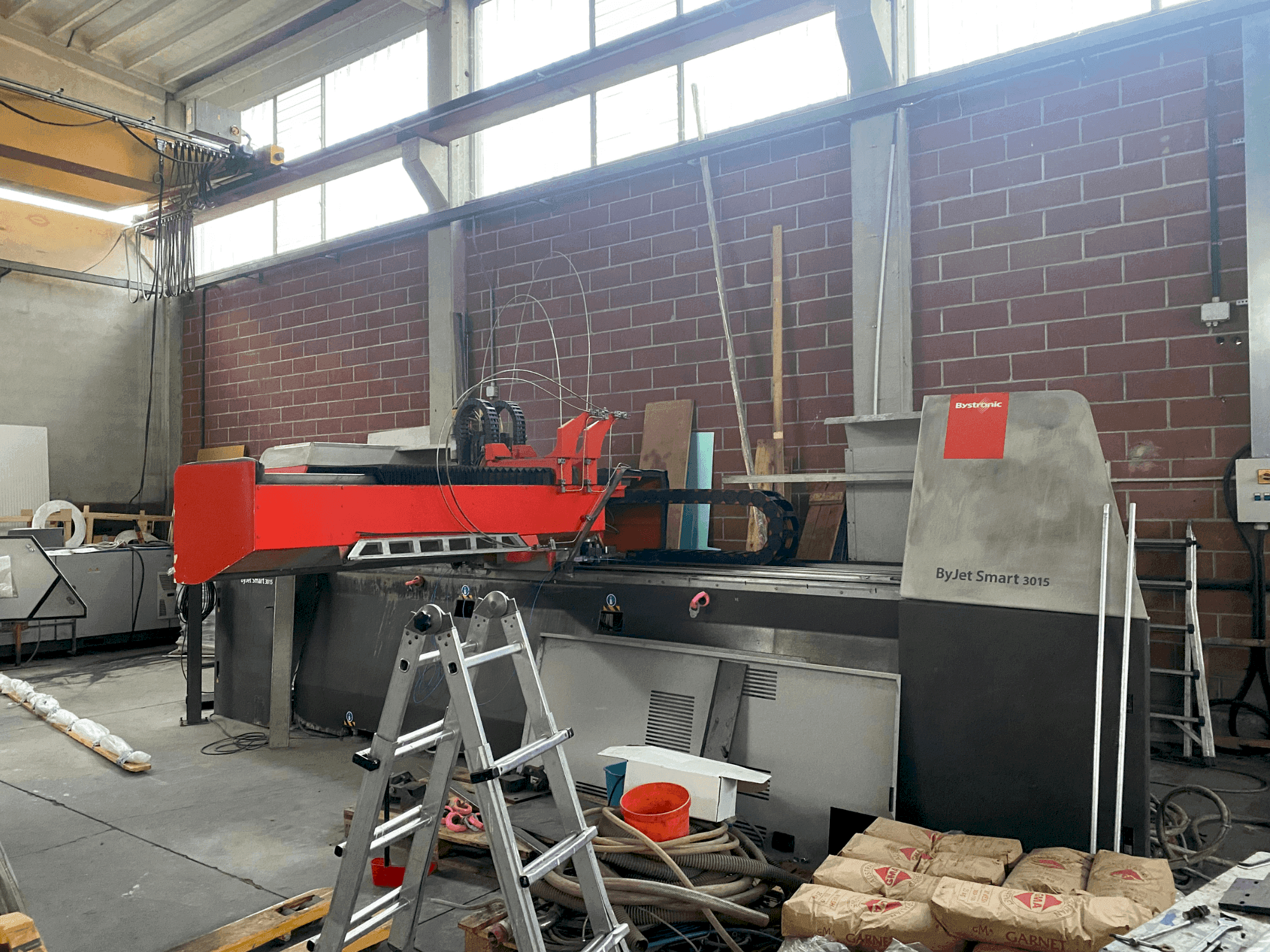 Mašīnas Bystronic ByJet 3015  pretskats