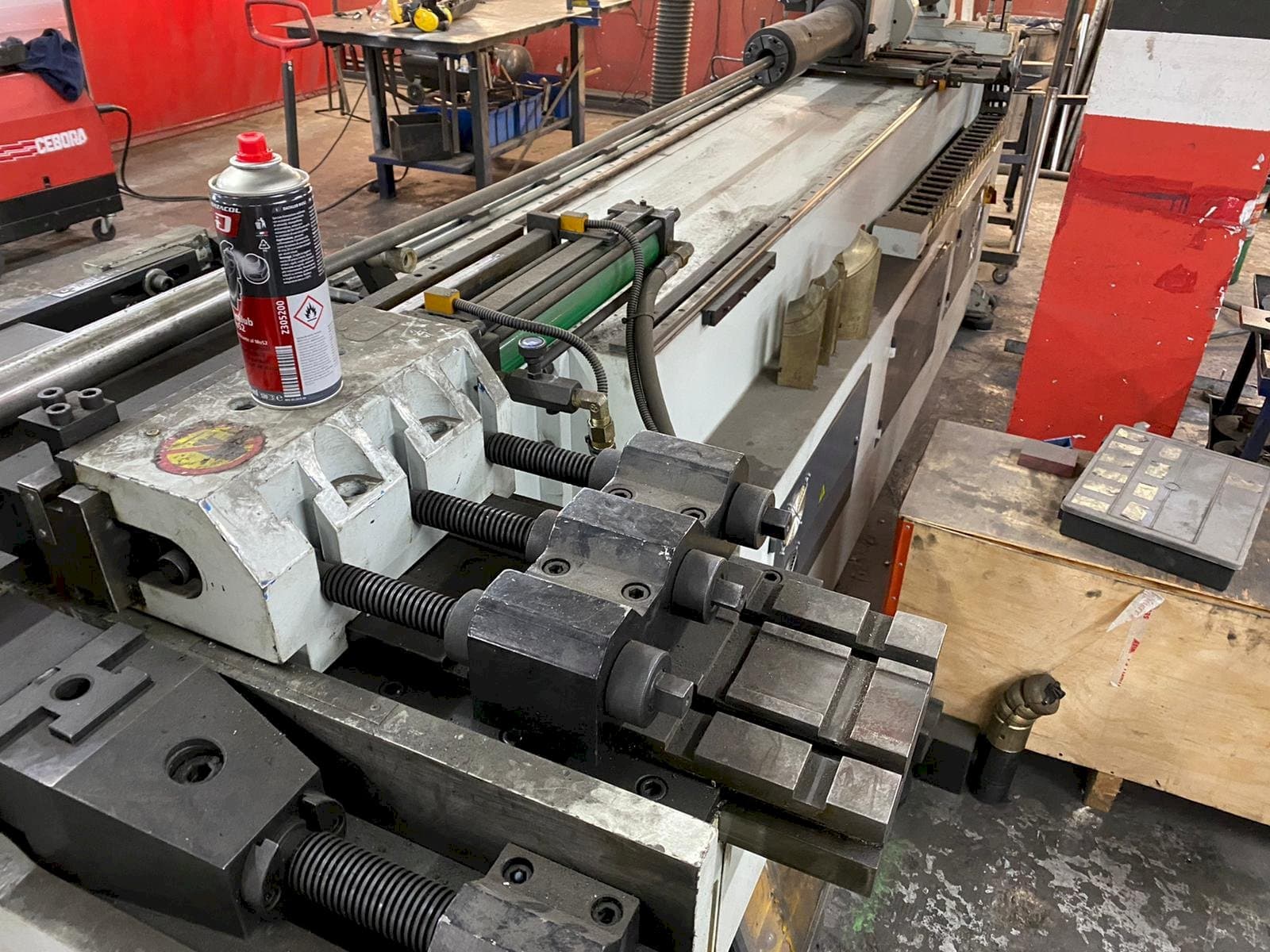 Mašīnas Segura Llunell SB-76-NCBL  pretskats