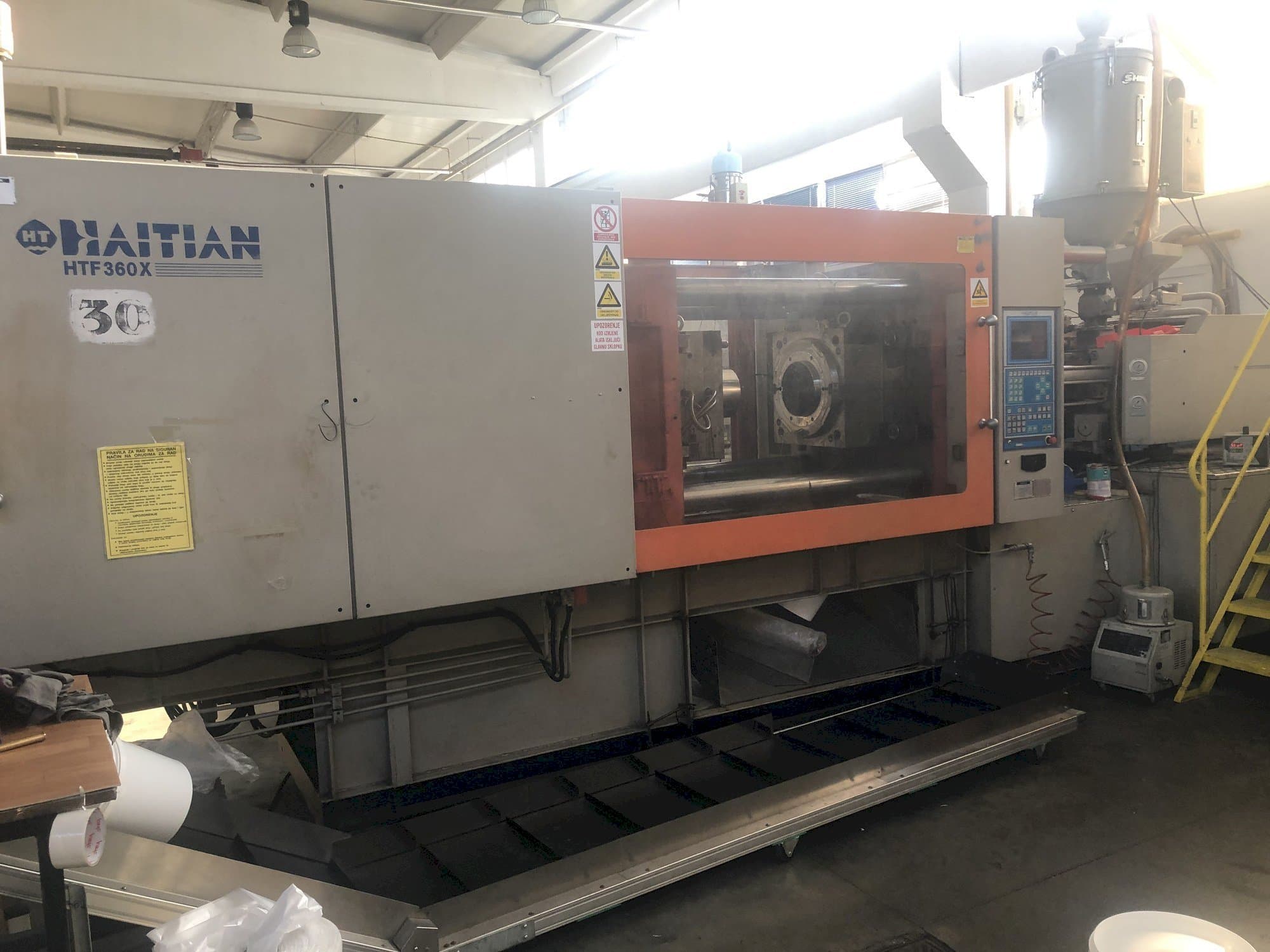 Mašīnas HAITIAN HTF 360X  pretskats