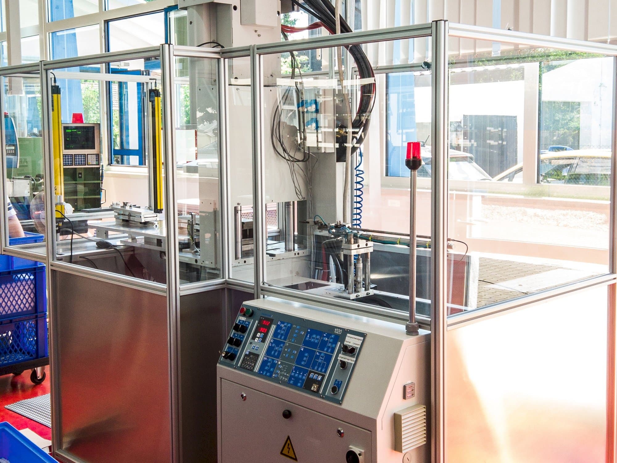 Mašīnas Battenfeld PLUS 250V50  pretskats