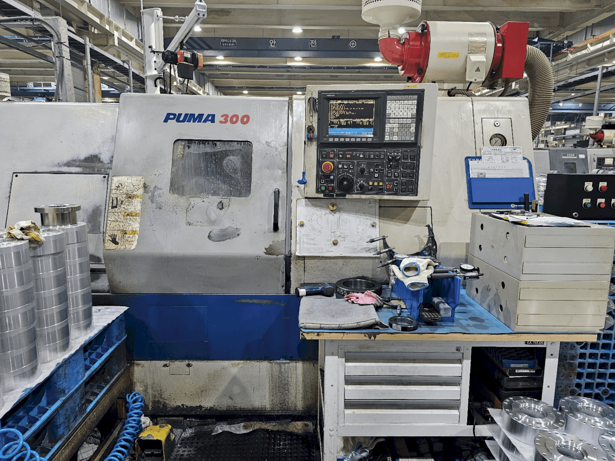 Mašīnas DOOSAN PUMA 300 C  pretskats