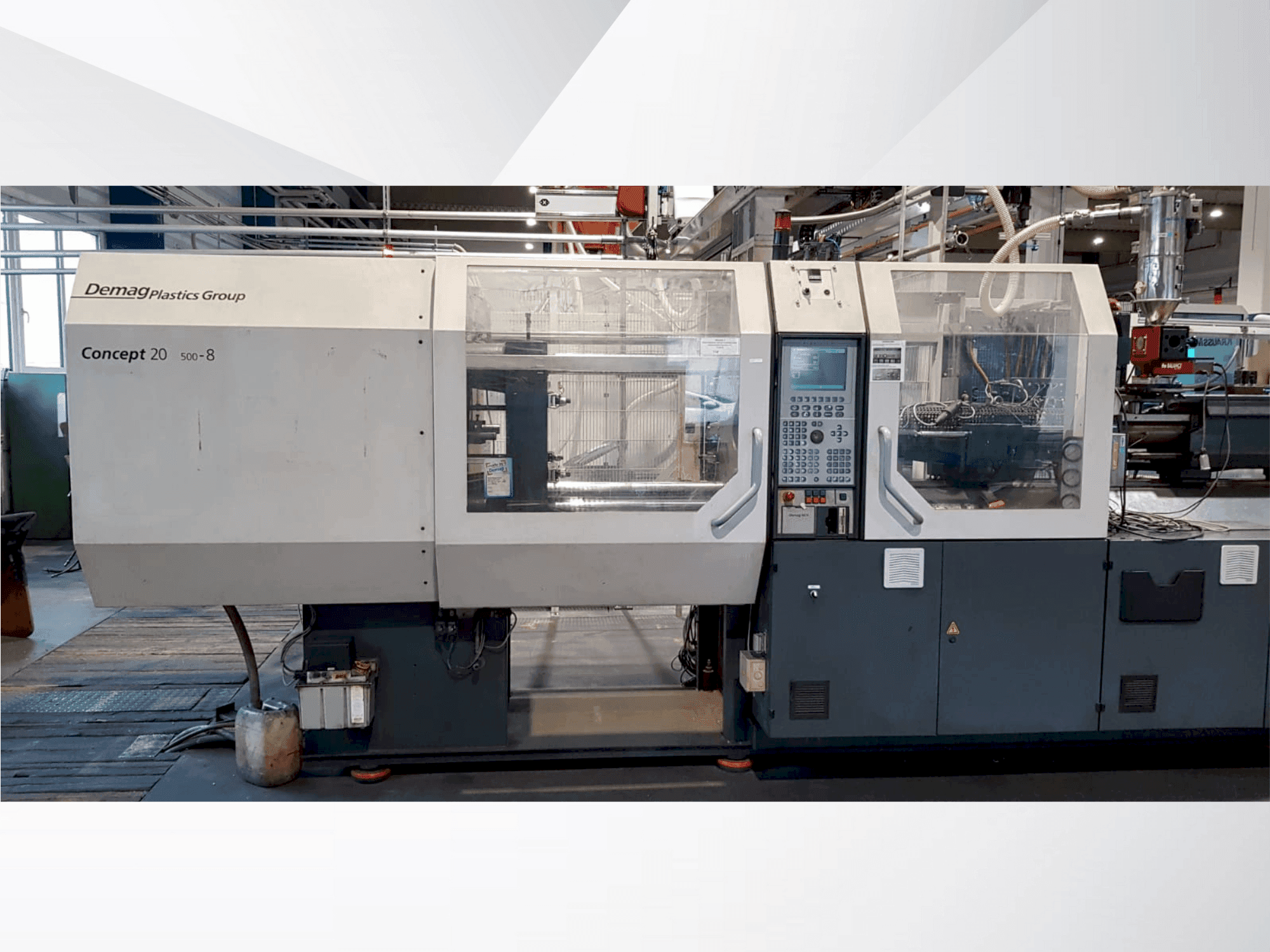 Mašīnas DEMAG Concept 200/500-840 + W711  pretskats