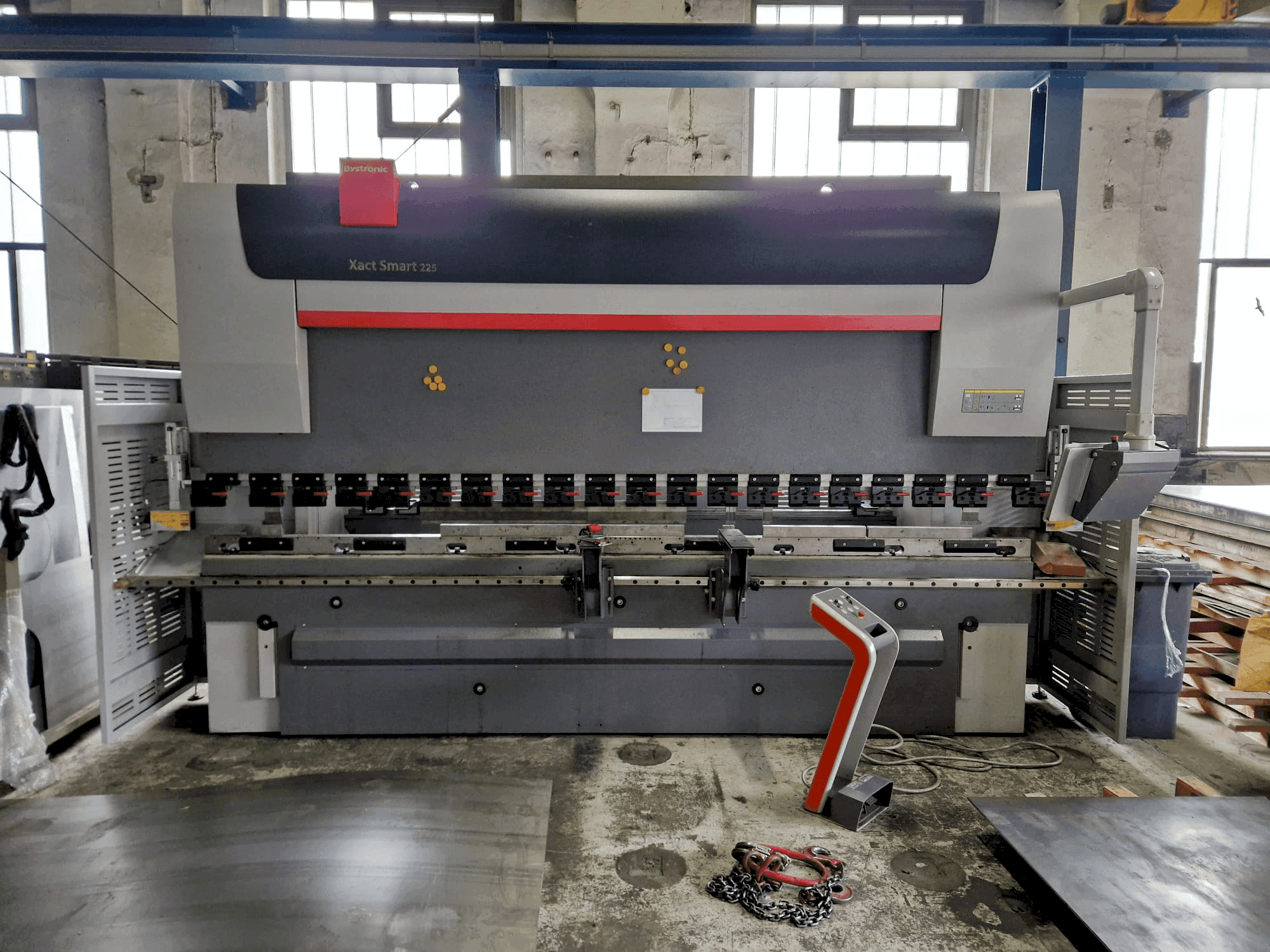 Mašīnas Bystronic Xact Smart 225/4100  pretskats