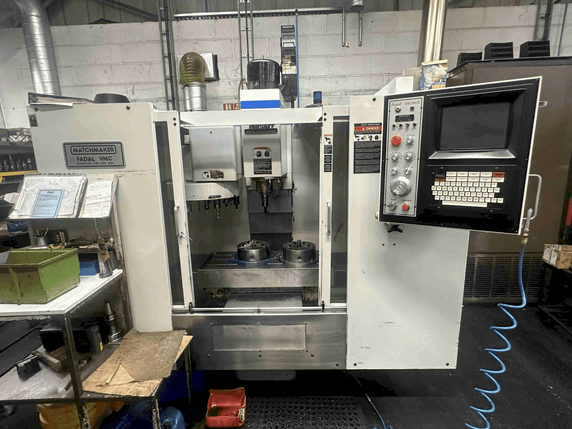 Mašīnas FADAL VMC 15XT  pretskats