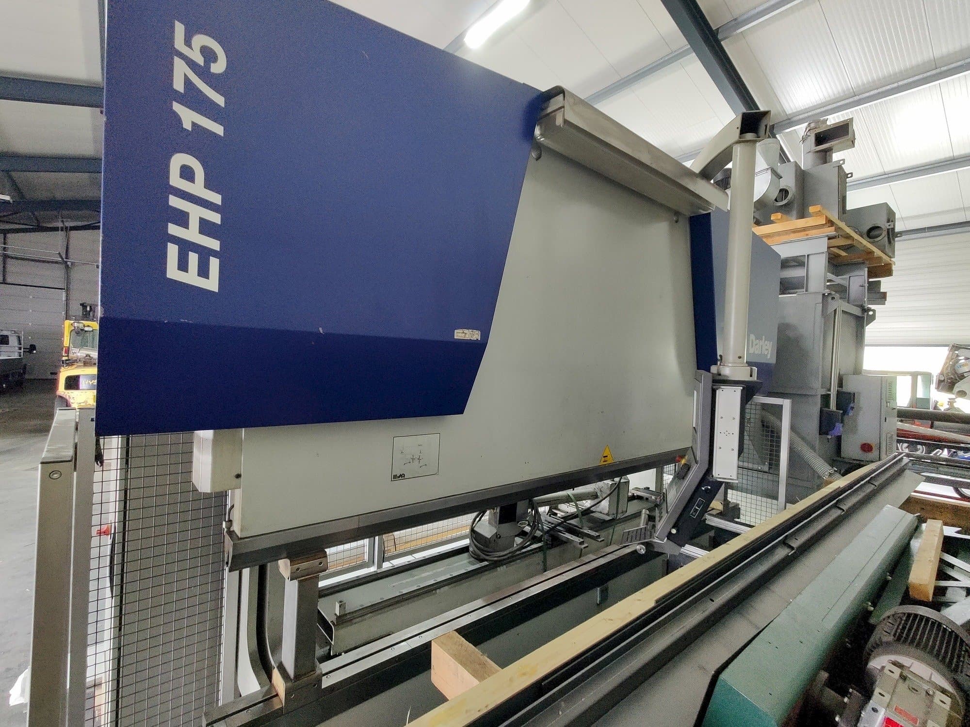 Mašīnas Darley EHP 175.31/25 skats  no kreisās puses