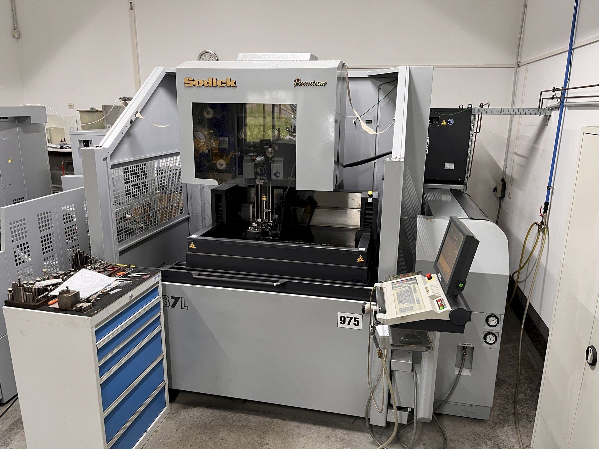 Mašīnas Sodick AQ537L  pretskats