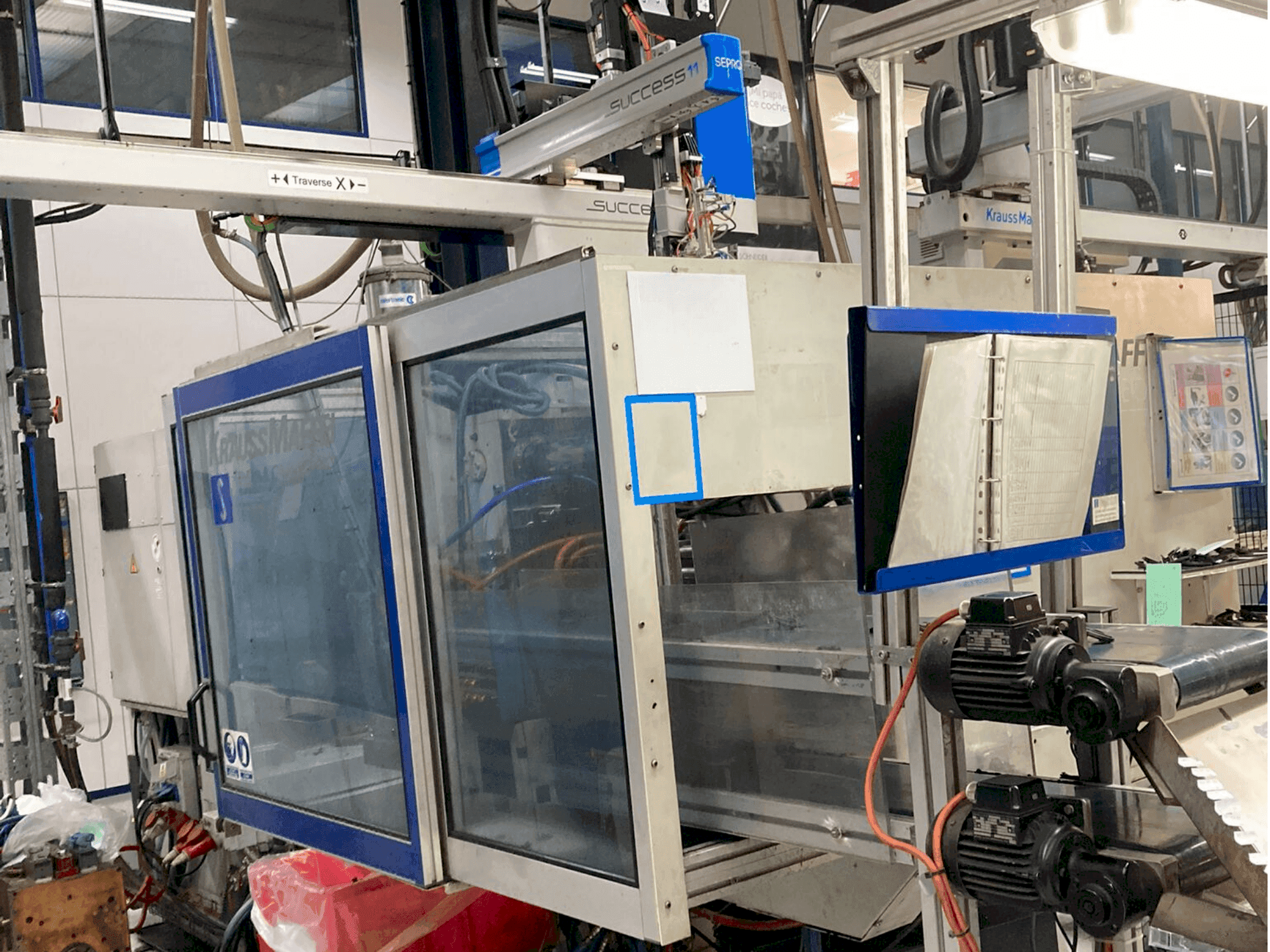 Mašīnas Krauss Maffei 150-700 C2  pretskats