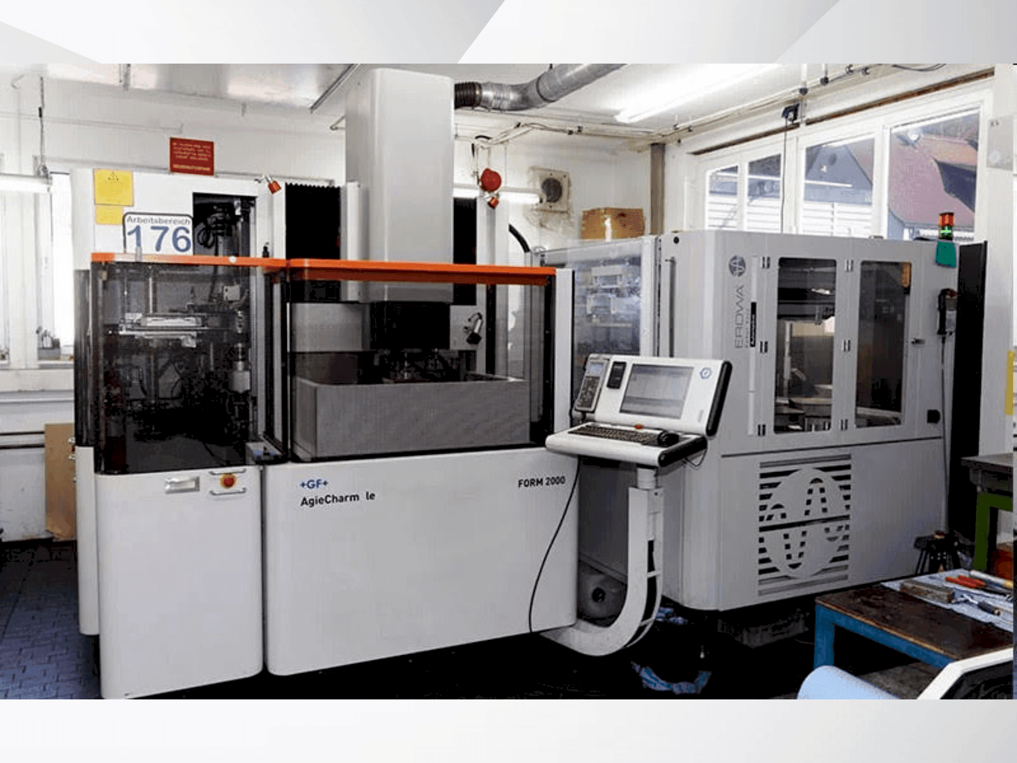 Mašīnas Other AC Form 2000  pretskats