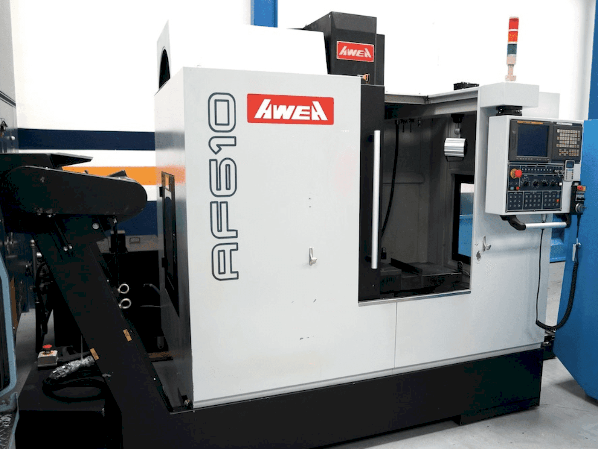 Mašīnas AWEA AF 610  pretskats