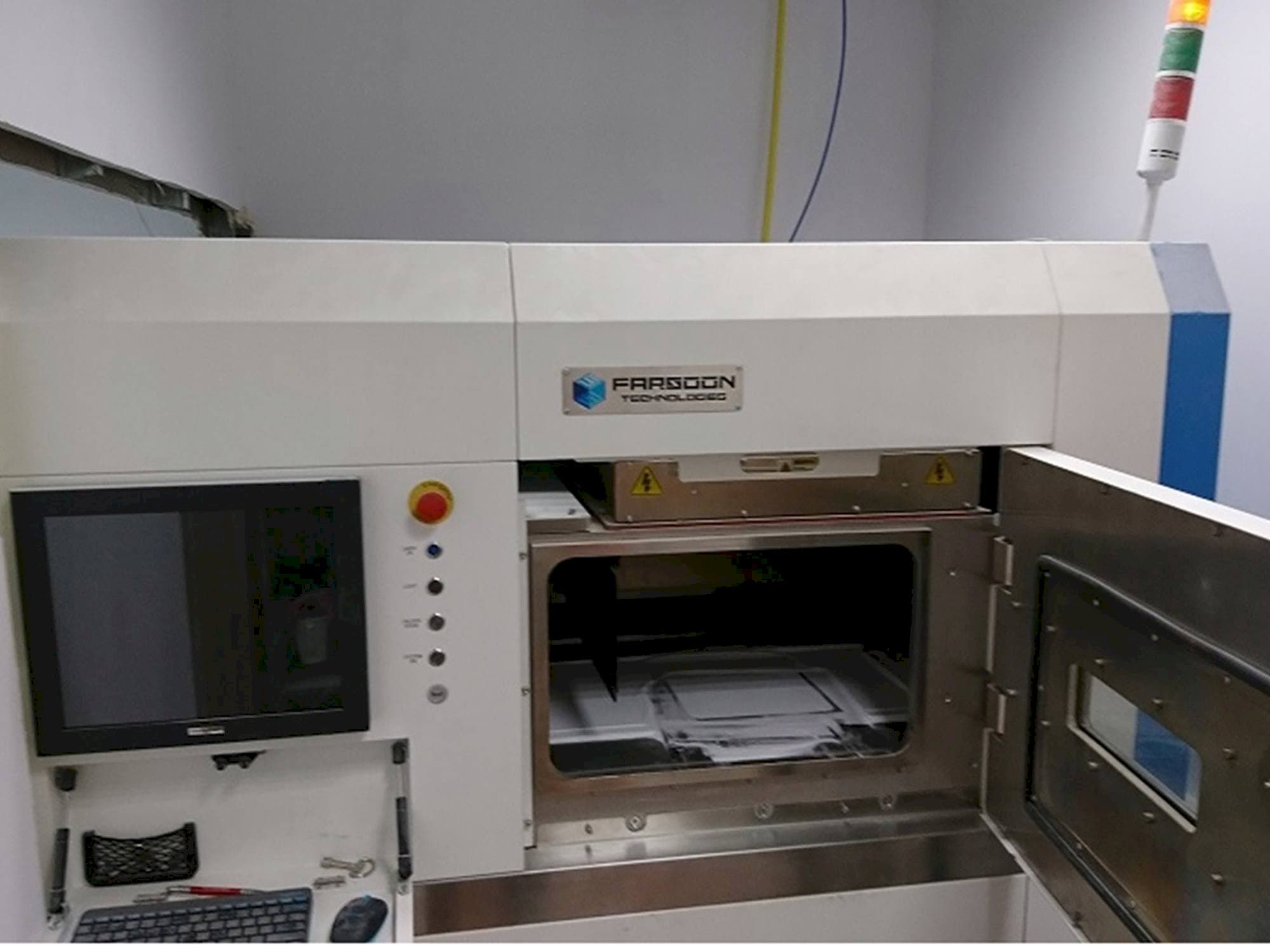 Mašīnas FARSOON eForm  pretskats