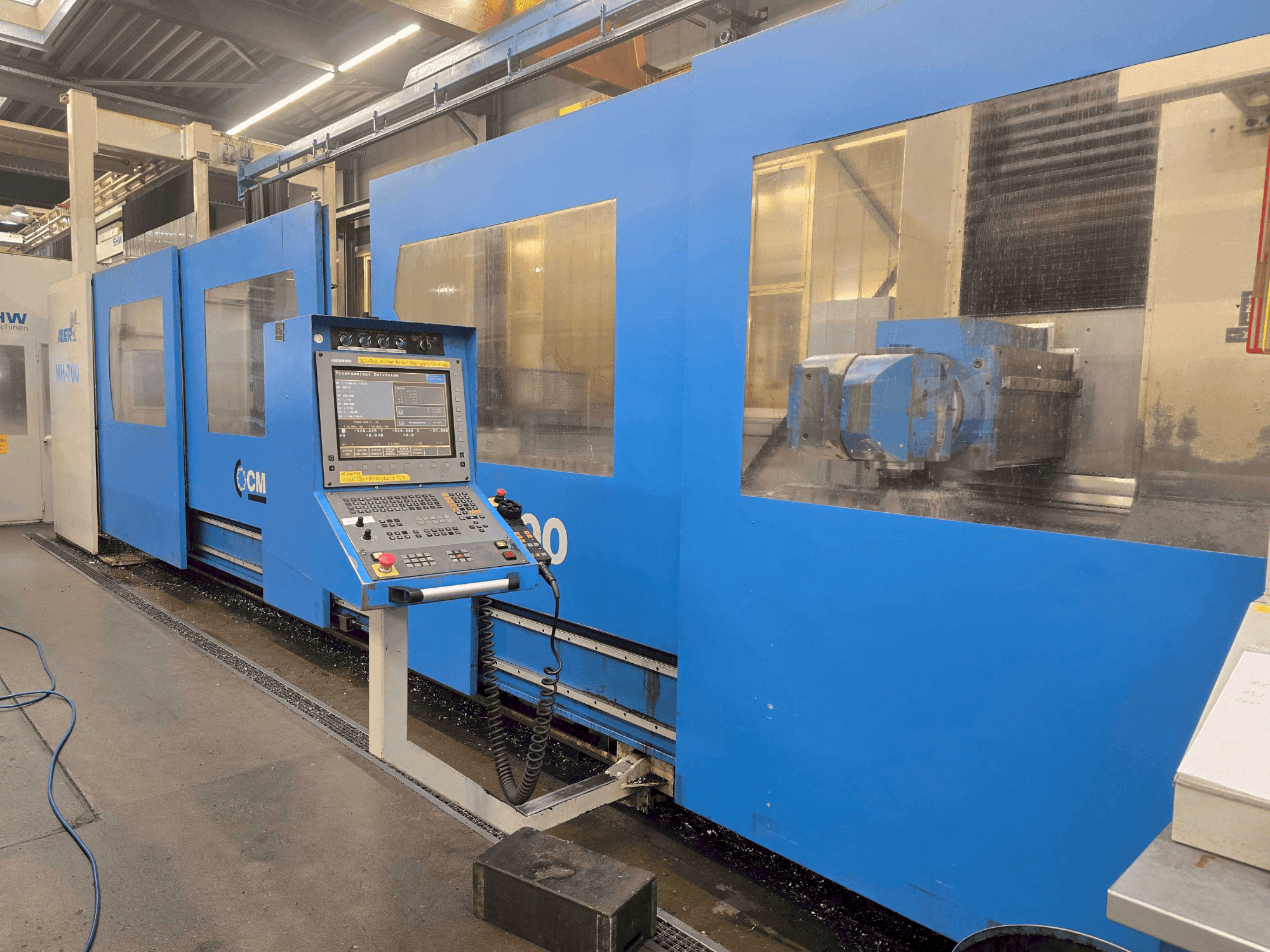 Mašīnas CME MH-700  pretskats