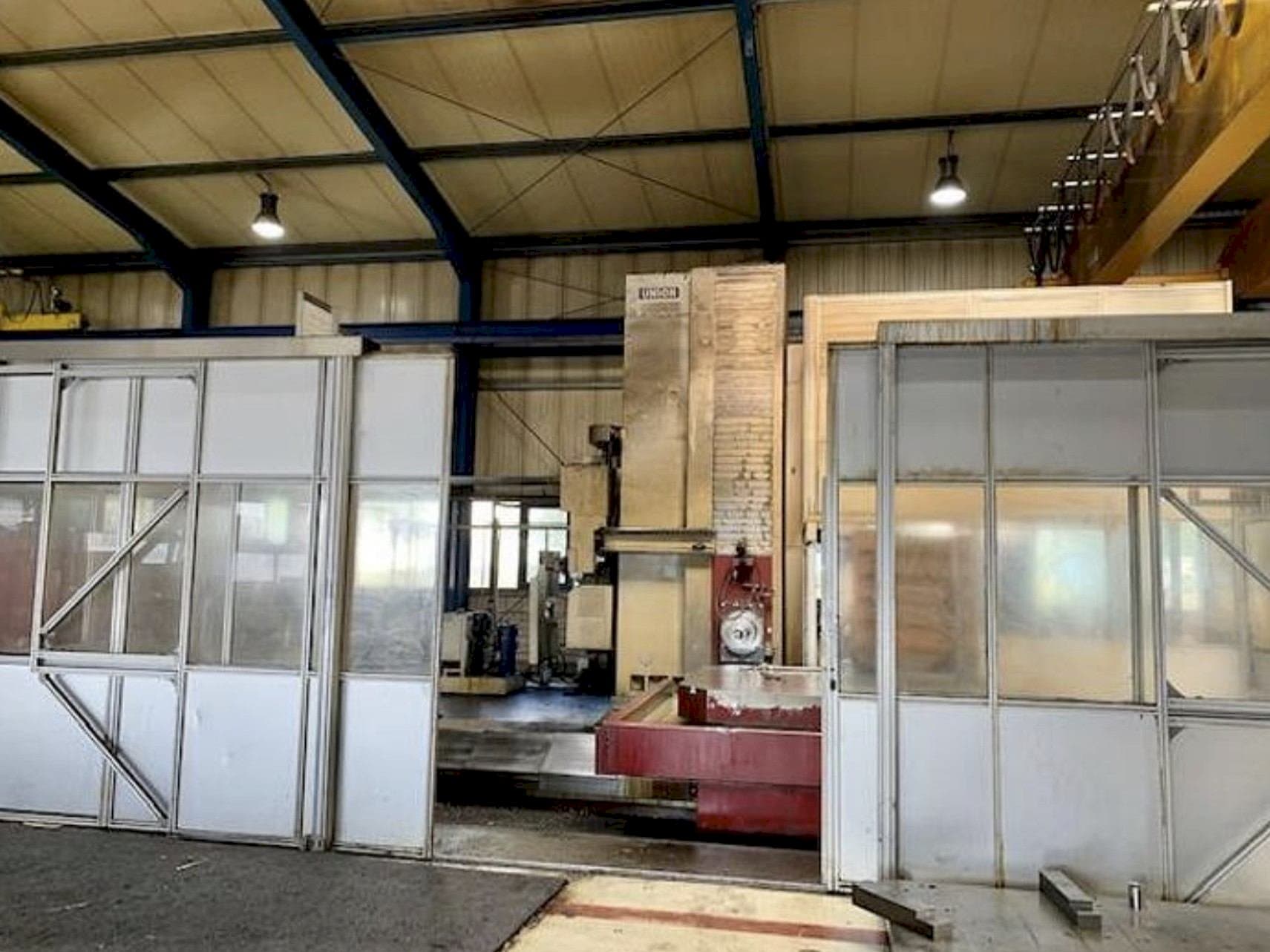 Mašīnas UNION KC 150  pretskats