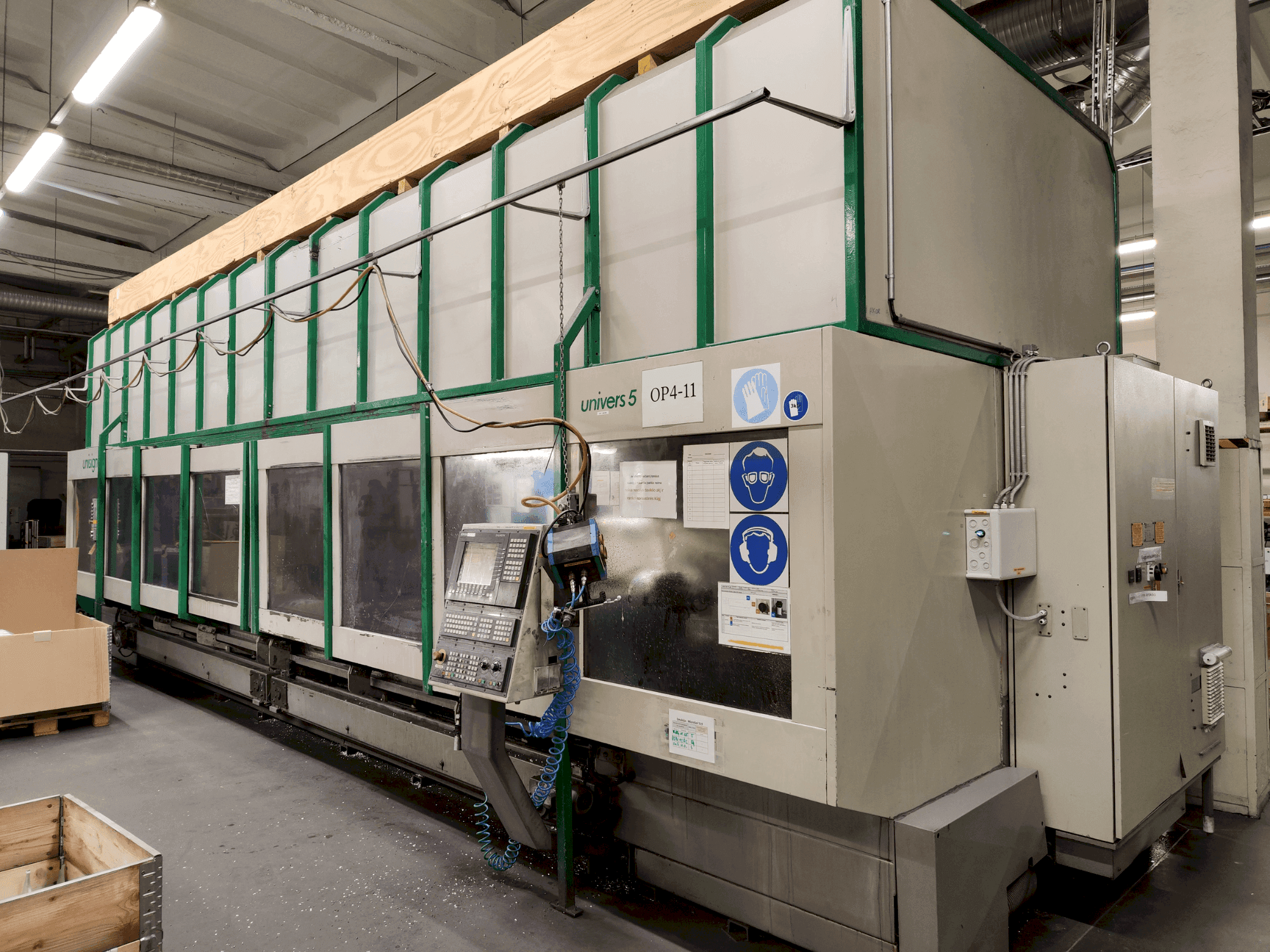 Mašīnas Unisign UNIVERS 5  pretskats