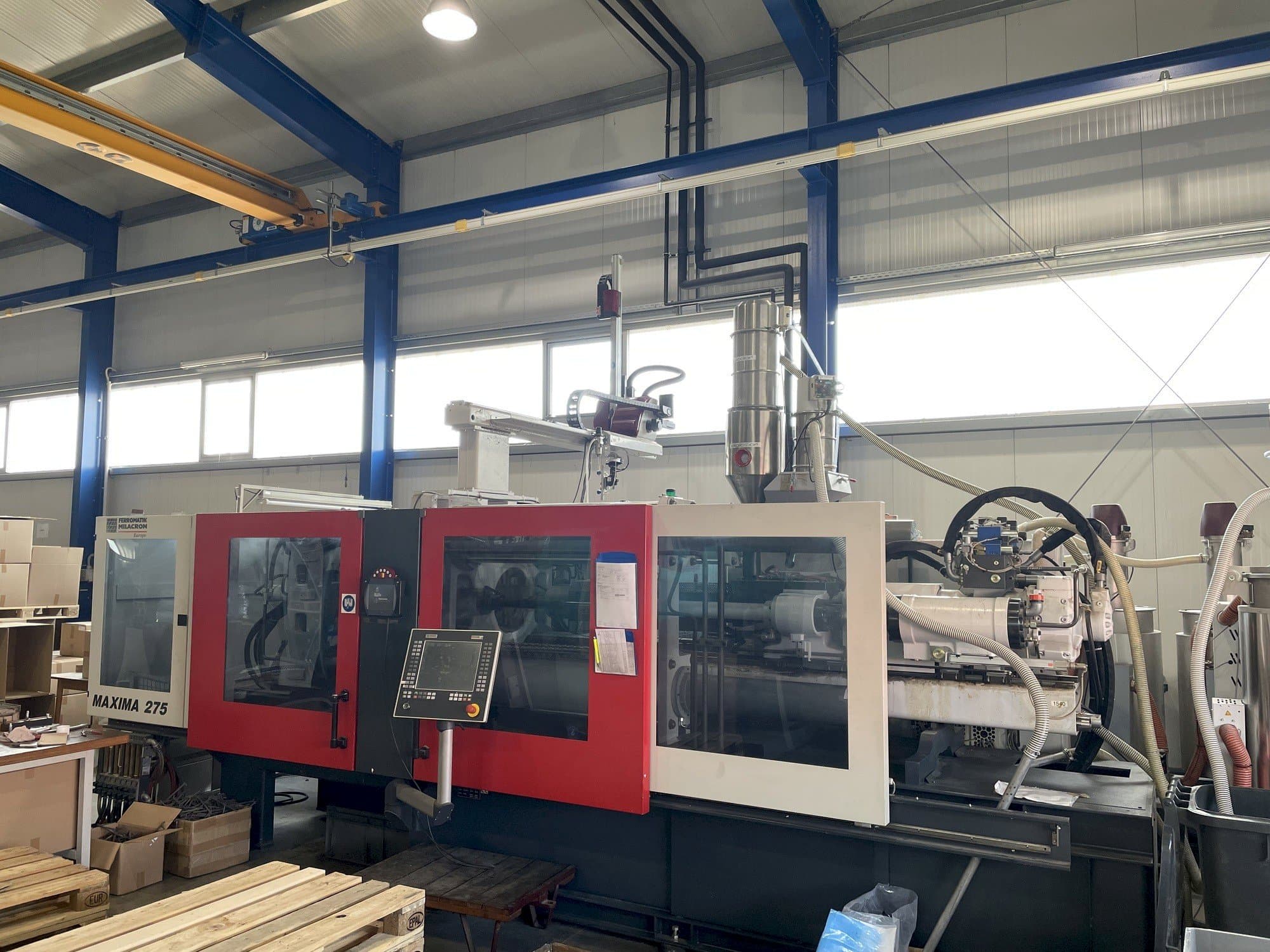 Mašīnas FERROMATIK MILACRON Maxima 275  pretskats