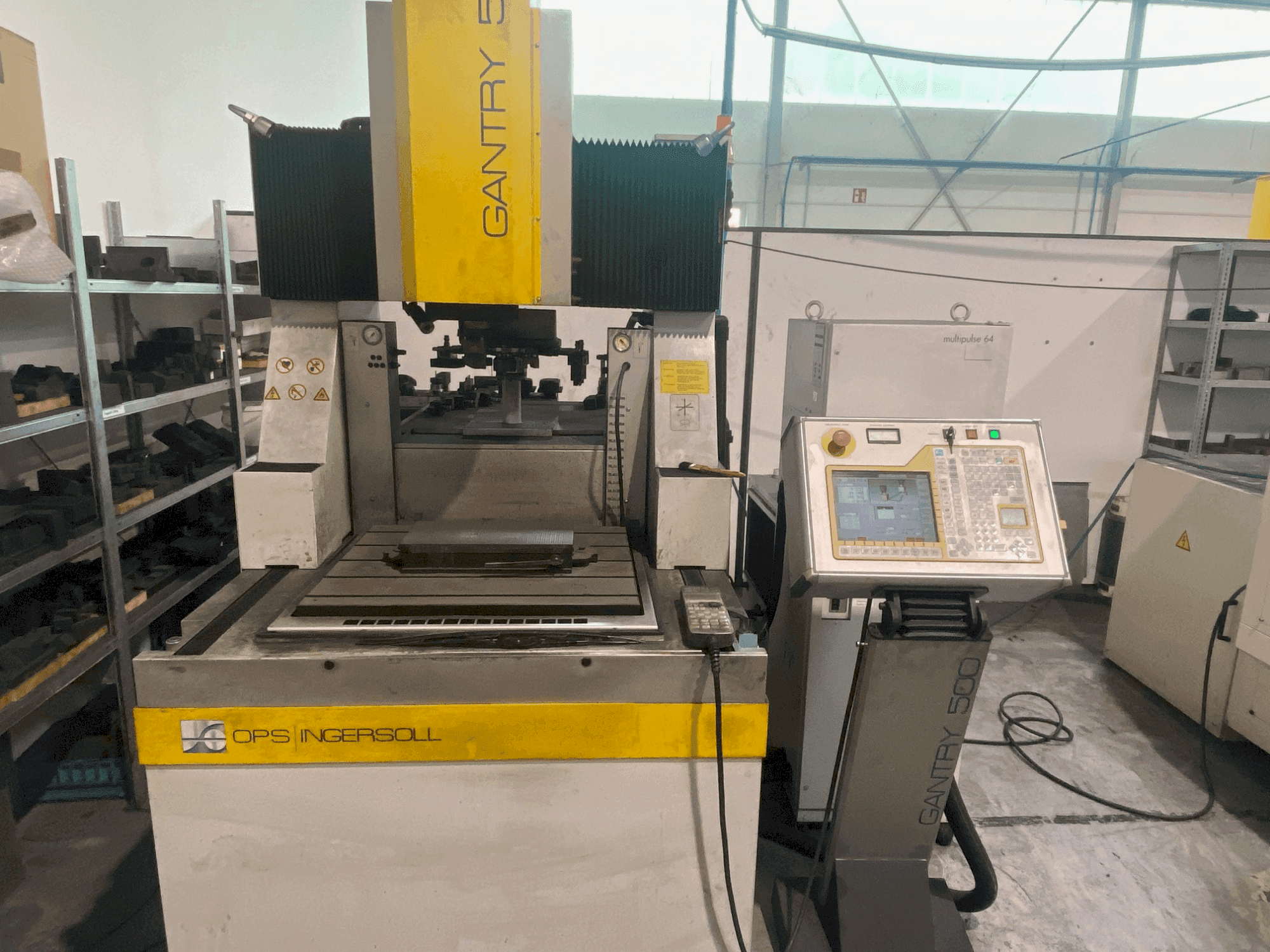 Mašīnas OPS INGERSOLL Gantry 500  pretskats