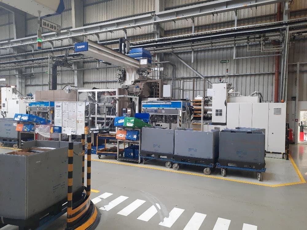 Mašīnas Battenfeld 2000/19000  pretskats