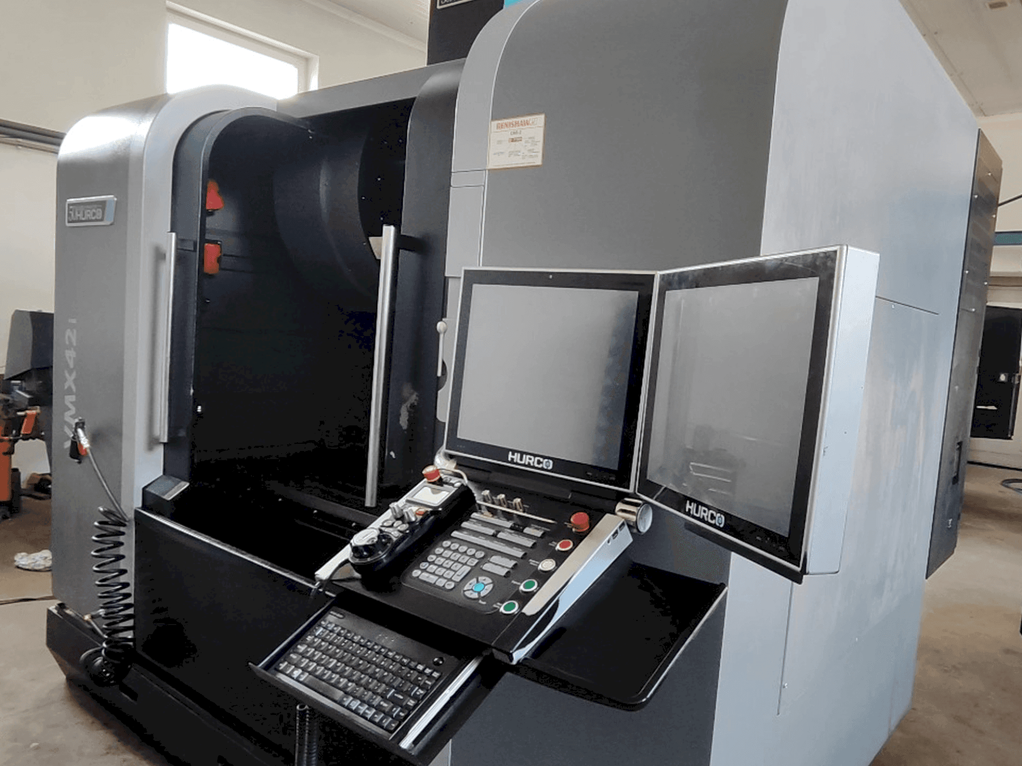 Mašīnas Hurco VMX 42i (2018)  pretskats