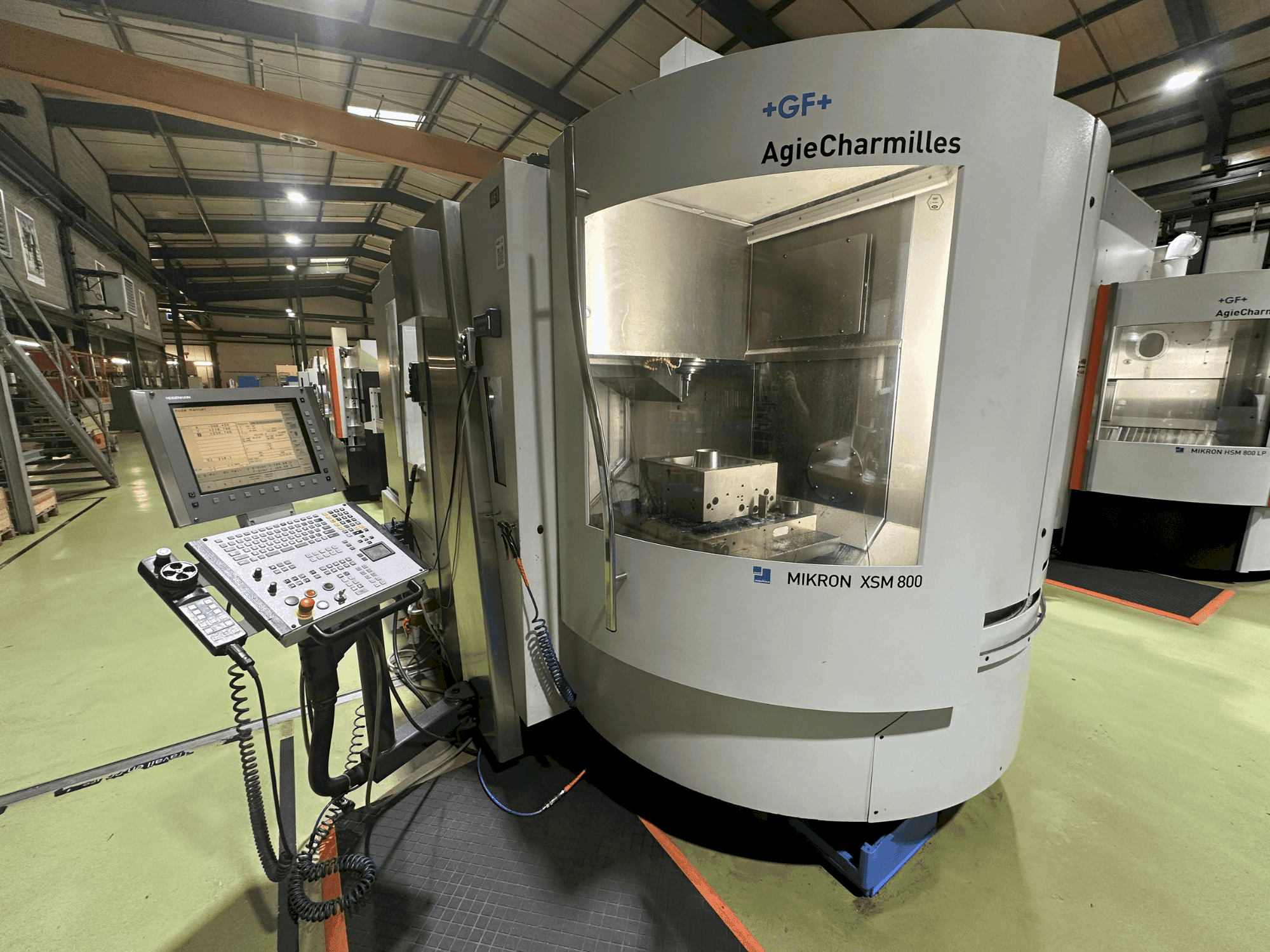 Mašīnas +GF+ AgieCharmilles Mikron XSM 800  pretskats