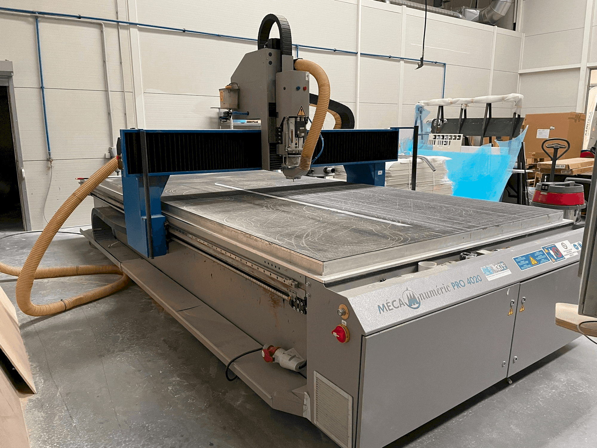 Mašīnas MECANUMERIC PRO 4020  pretskats