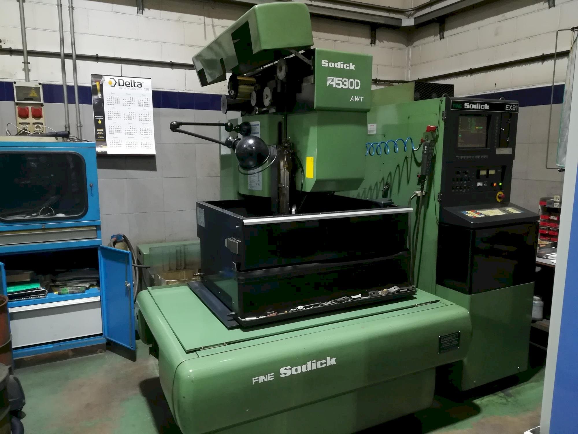 Mašīnas Sodick A-530D  pretskats