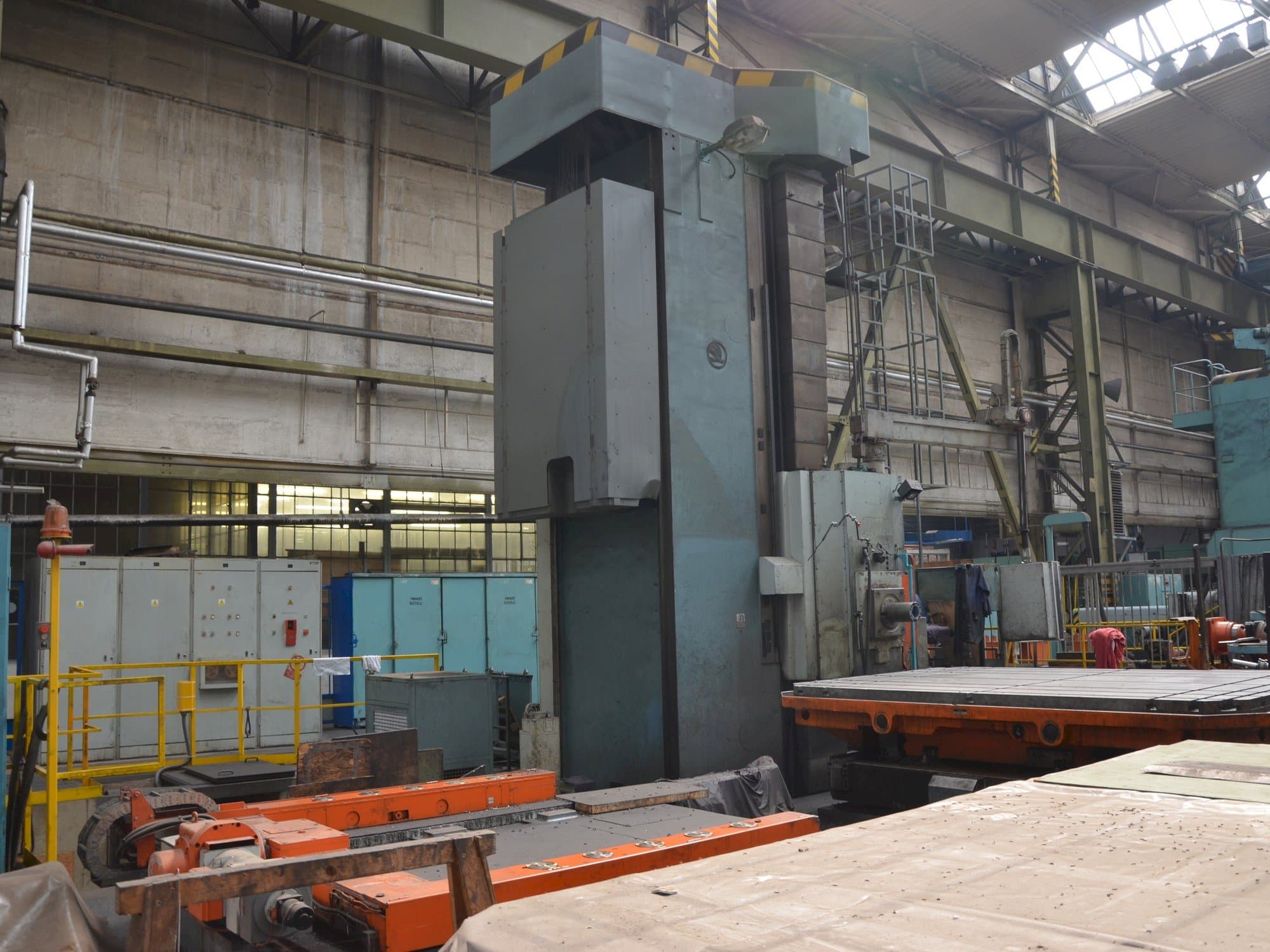 Mašīnas SKODA W 180NC kreisās malas  skats