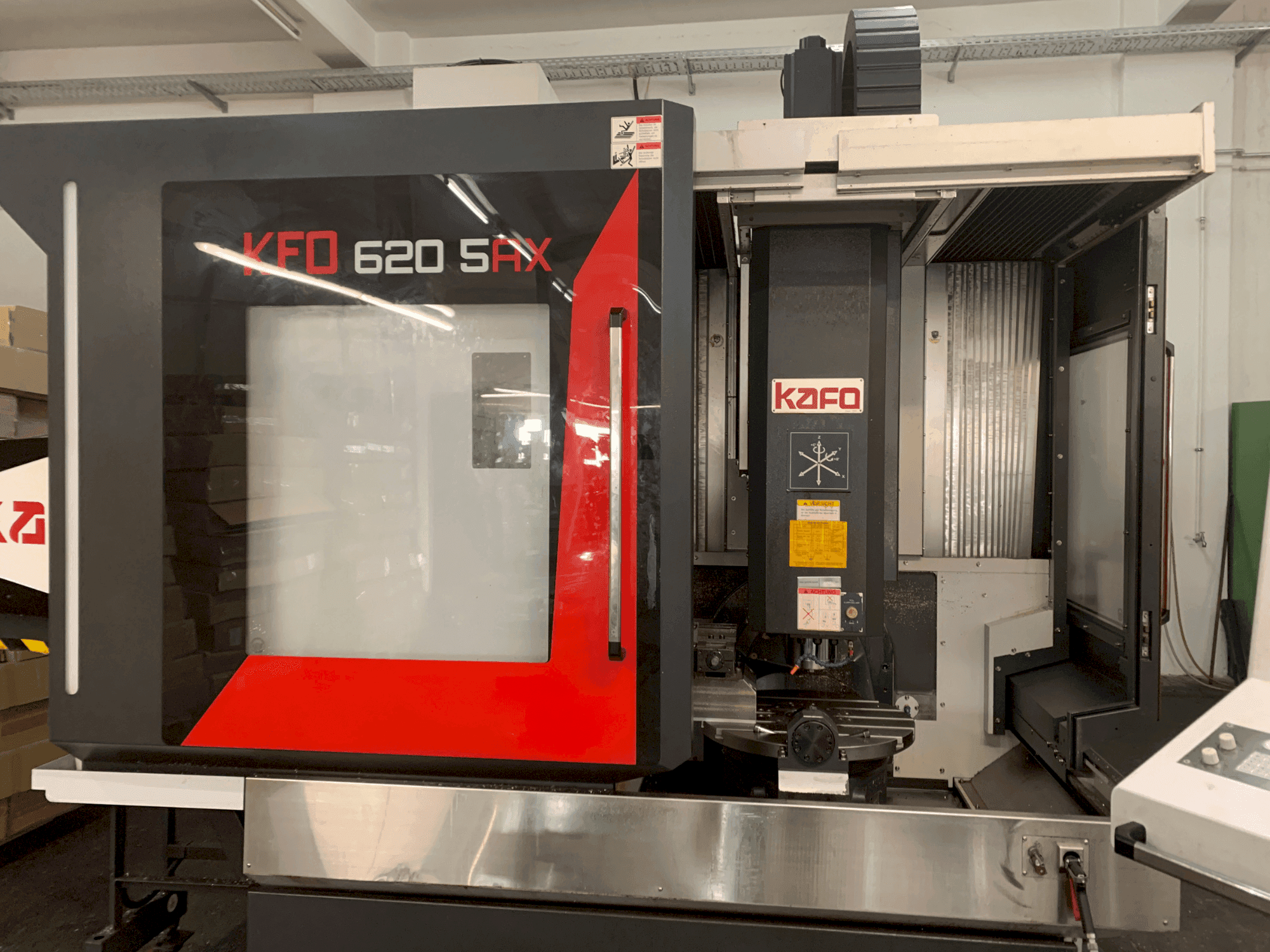Mašīnas KAFO KFO 620 5AX  pretskats