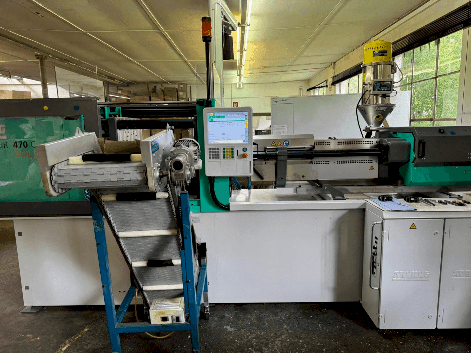 Mašīnas Arburg 470 C 1500-800  pretskats