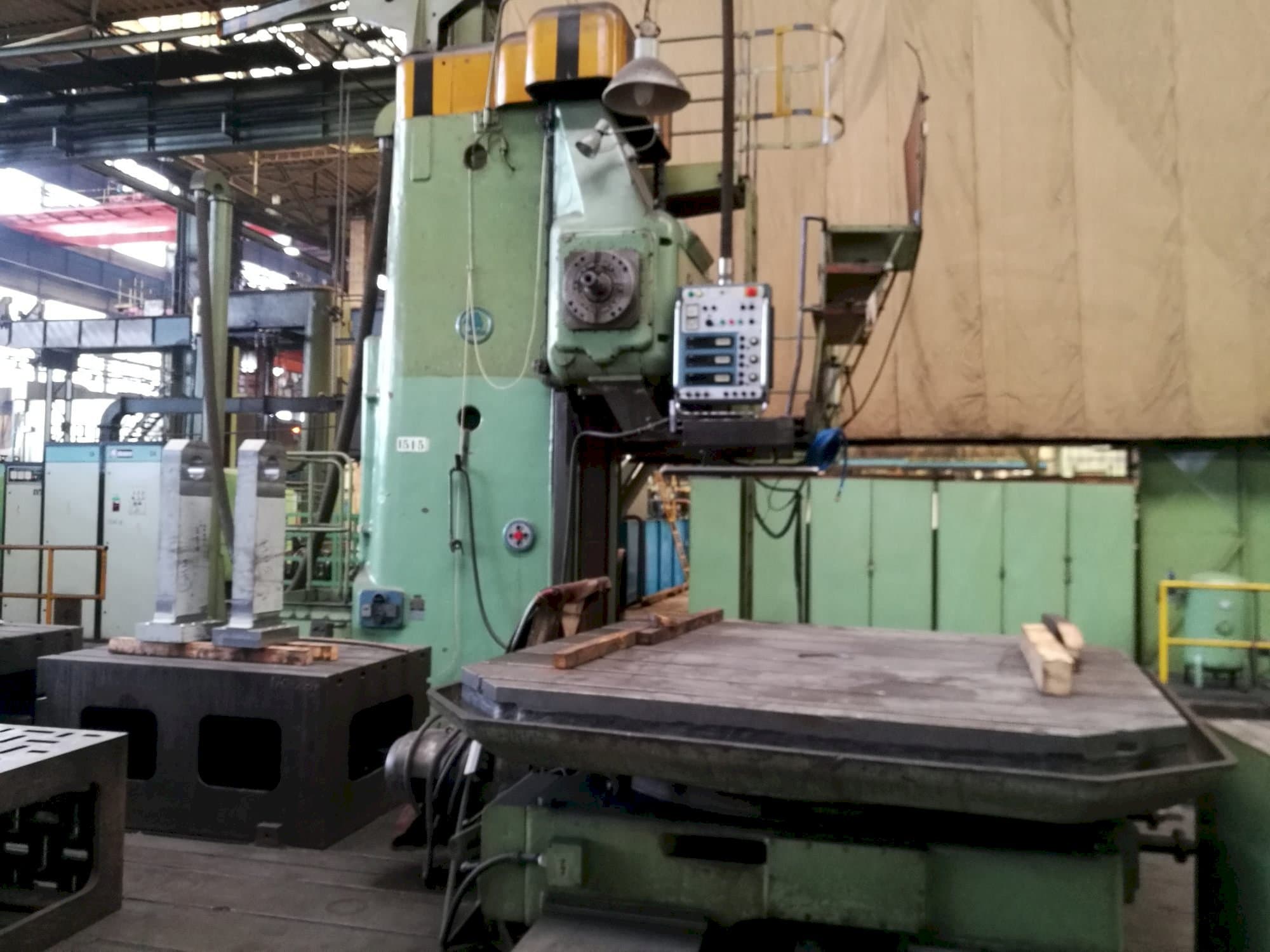 Mašīnas SKODA WD 160  pretskats