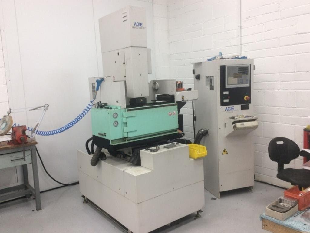 Mašīnas AGIE Mondo 20 Star  pretskats