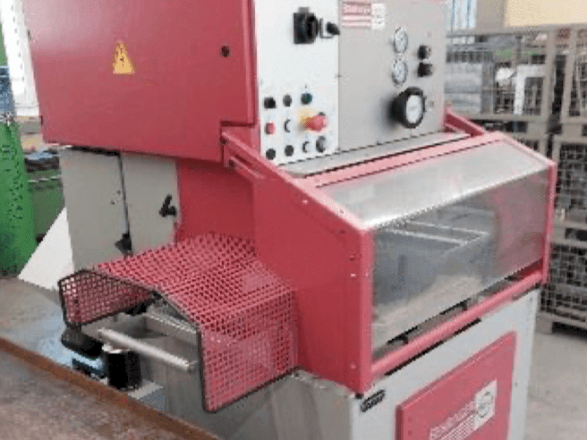 Mašīnas Behringer EISELE PSU 450 H  pretskats