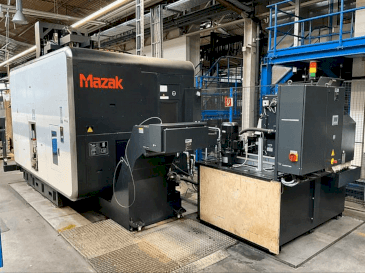 Mašīnas Mazak VARIAXIS i-700  pretskats