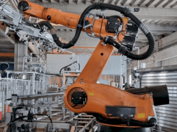 Mašīnas KUKA KR 210 L150-2  pretskats